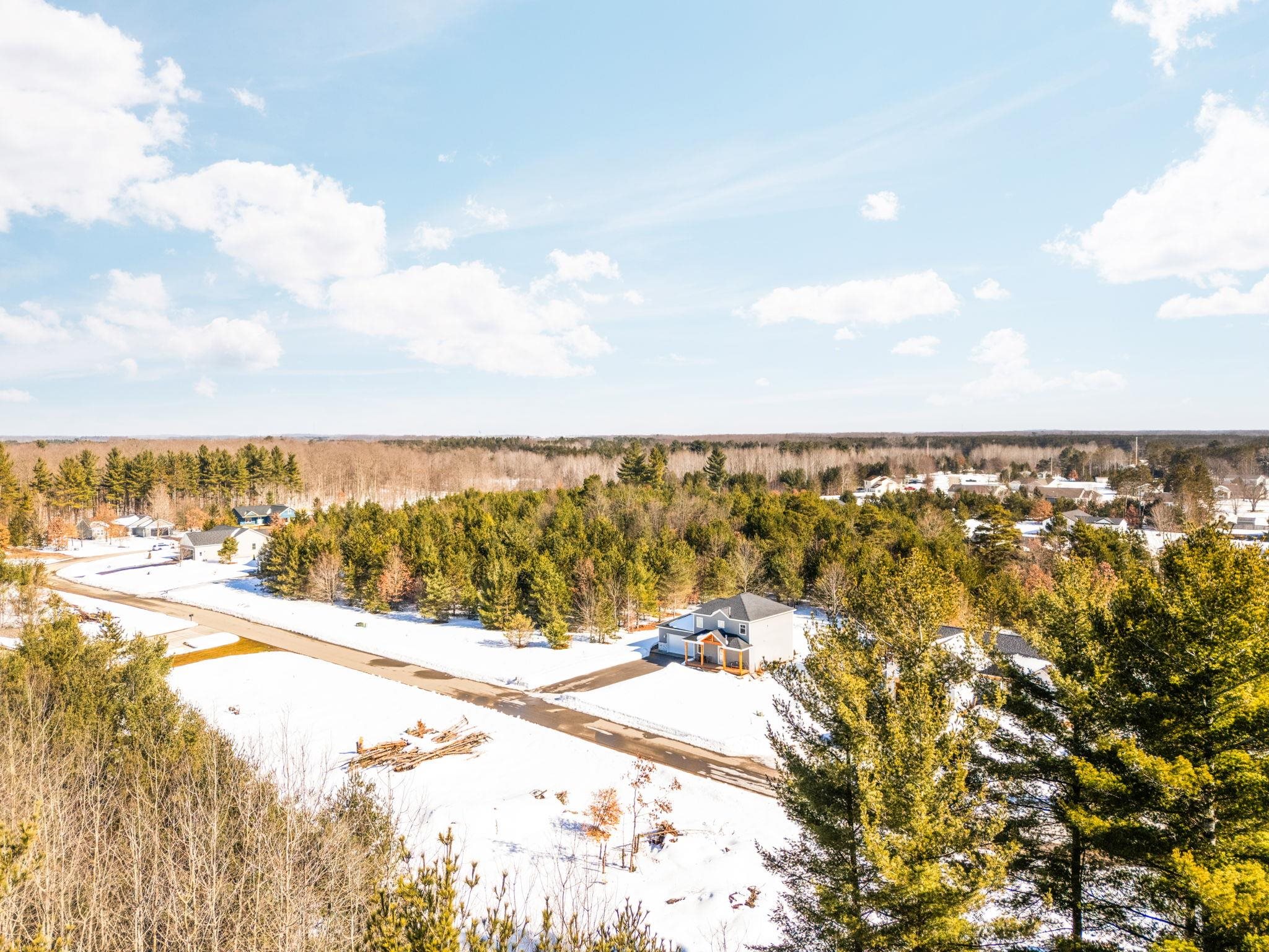 6406 Jeffrey Place, Grawn, MI, 49637