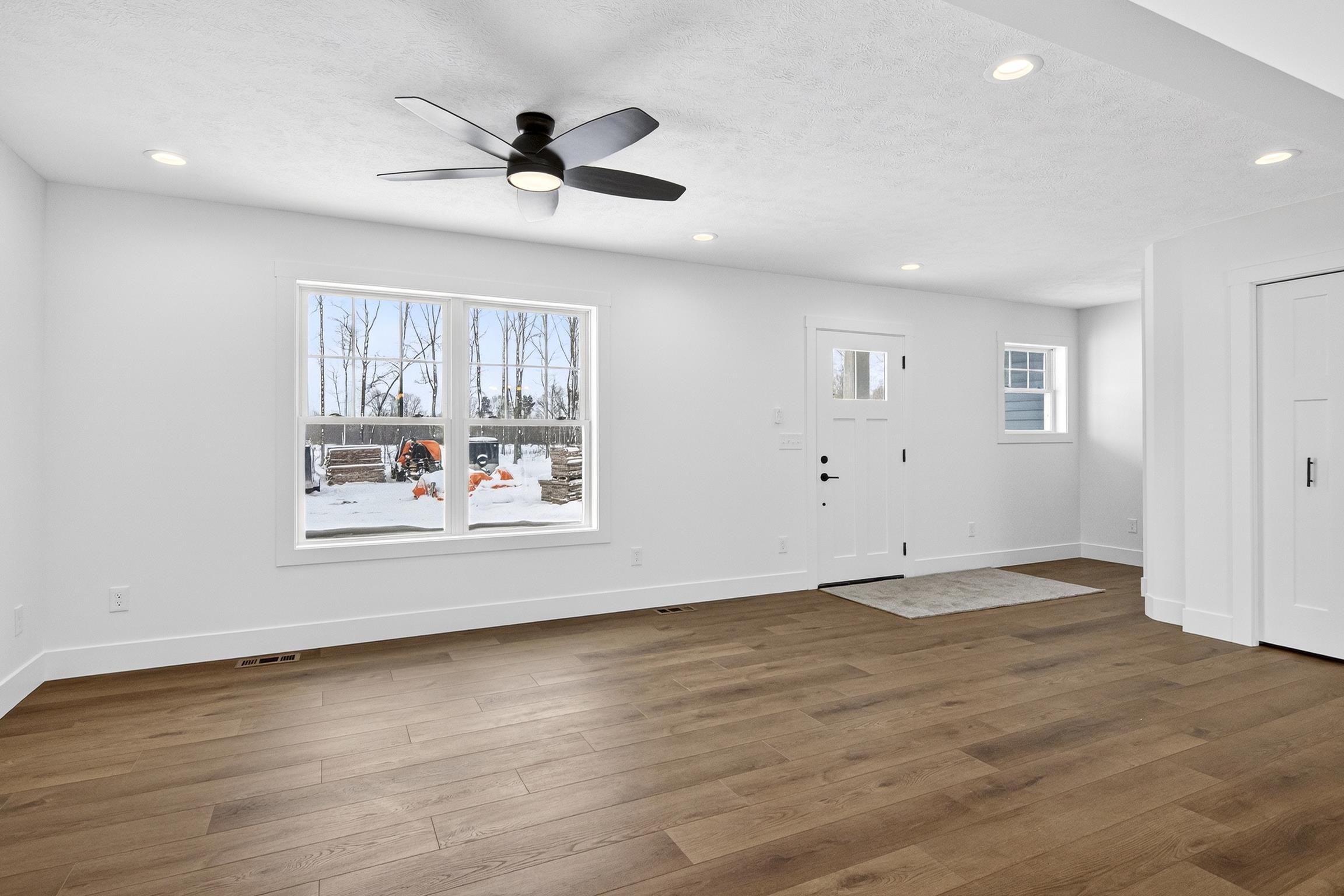 2134 Cottonwood Avenue, Grawn, MI, 49637