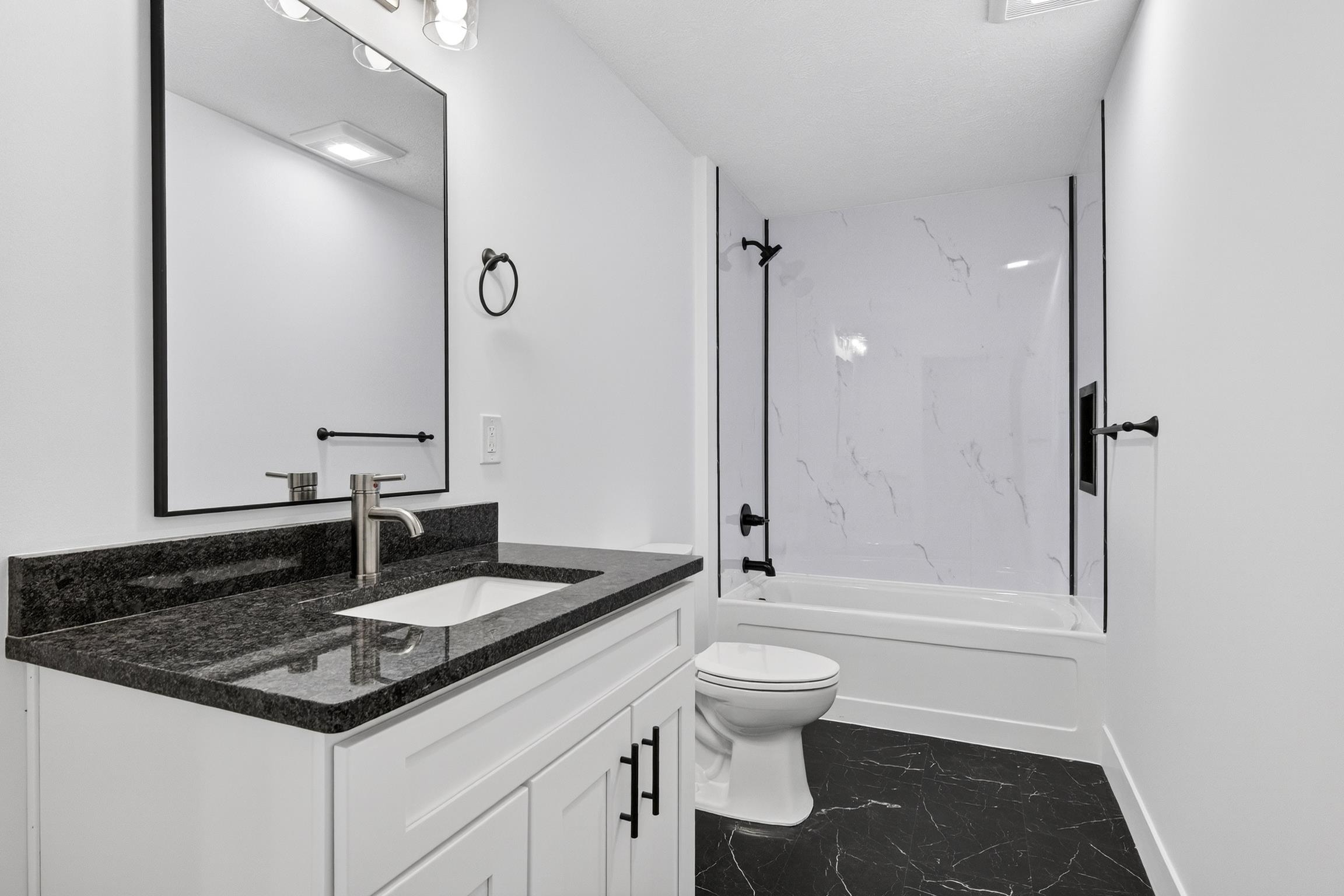 2134 Cottonwood Avenue, Grawn, MI, 49637