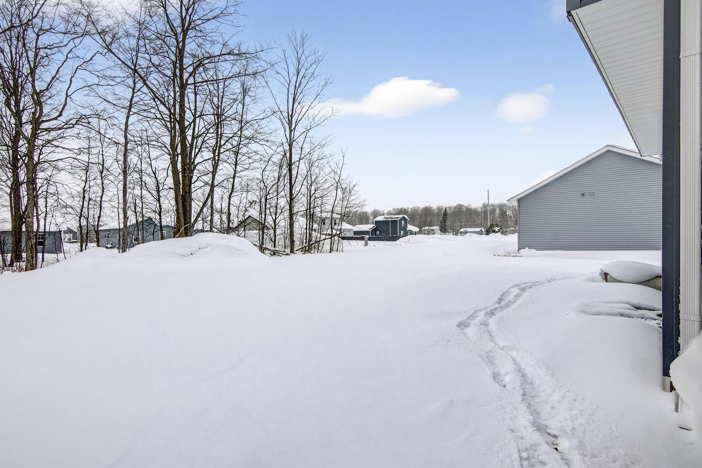 2134 Cottonwood Avenue, Grawn, MI, 49637