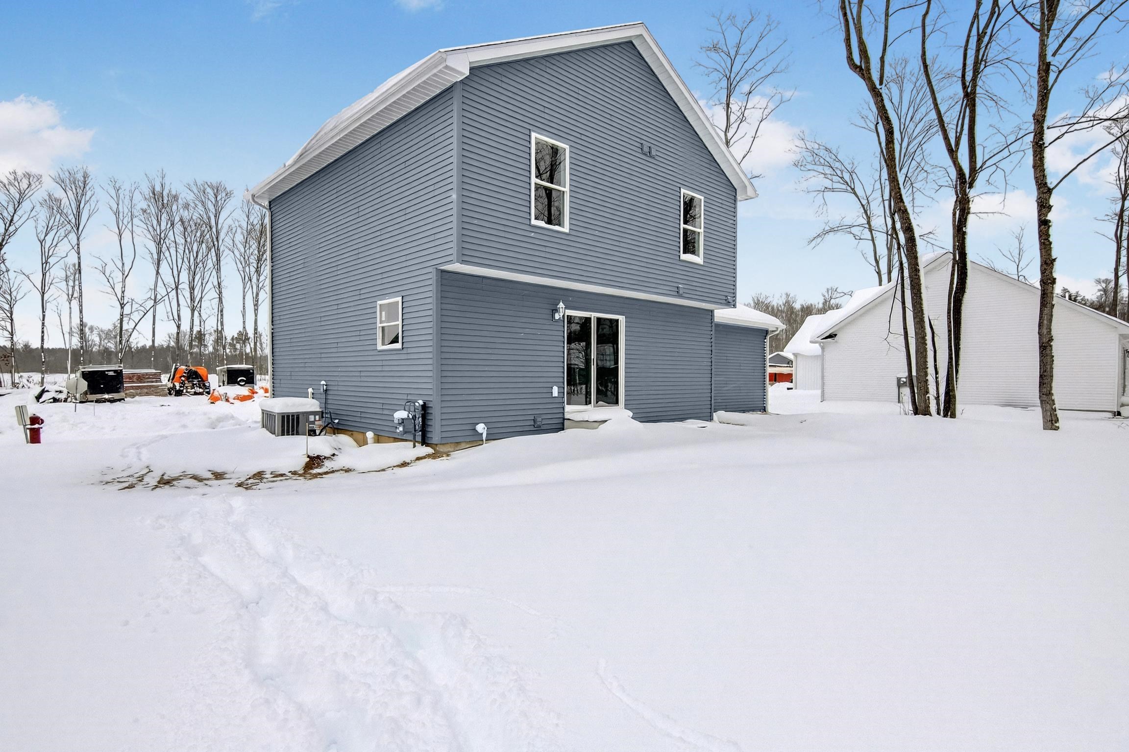 2134 Cottonwood Avenue, Grawn, MI, 49637