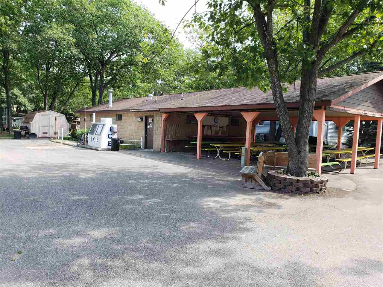 831 S Main Street, Au Gres, MI, 48703