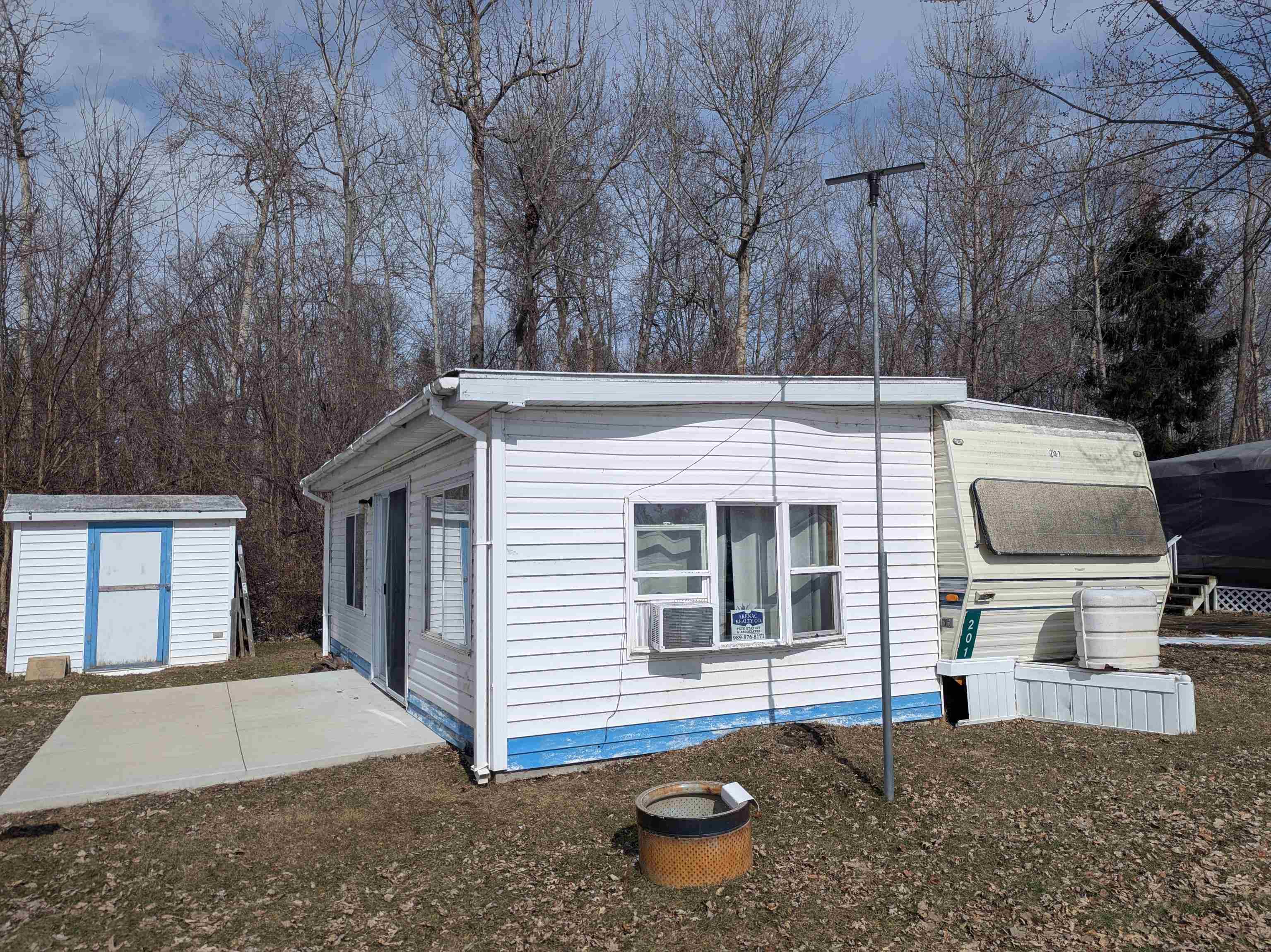 831 S Main Street, Au Gres, MI, 48703