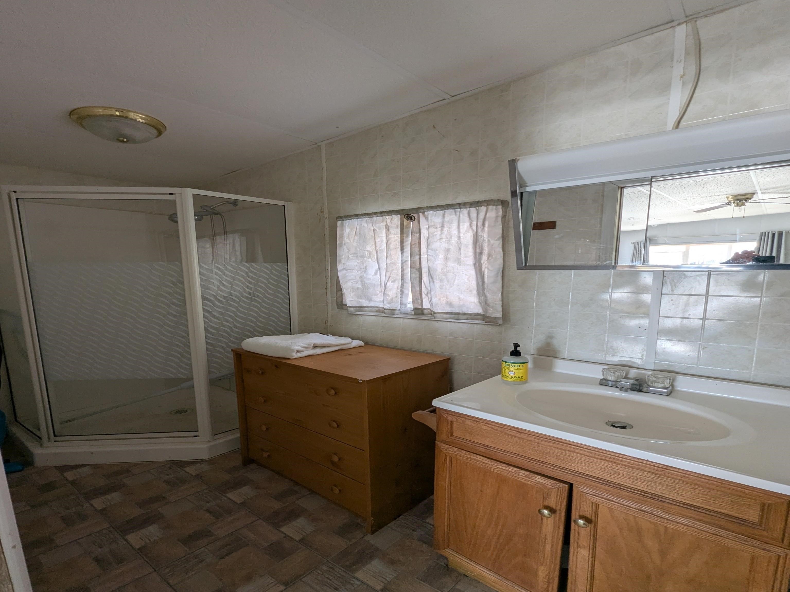 831 S Main Street, Au Gres, MI, 48703