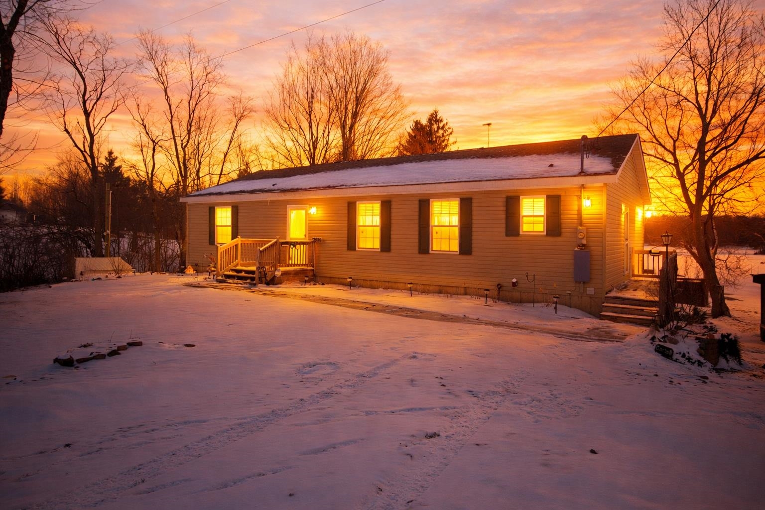 12596 Marilyn Drive, Leroy, MI, 49655