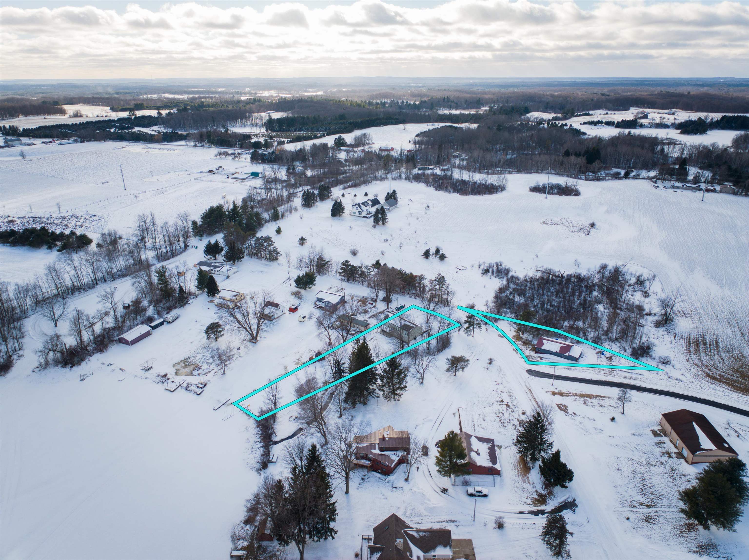 12596 Marilyn Drive, Leroy, MI, 49655