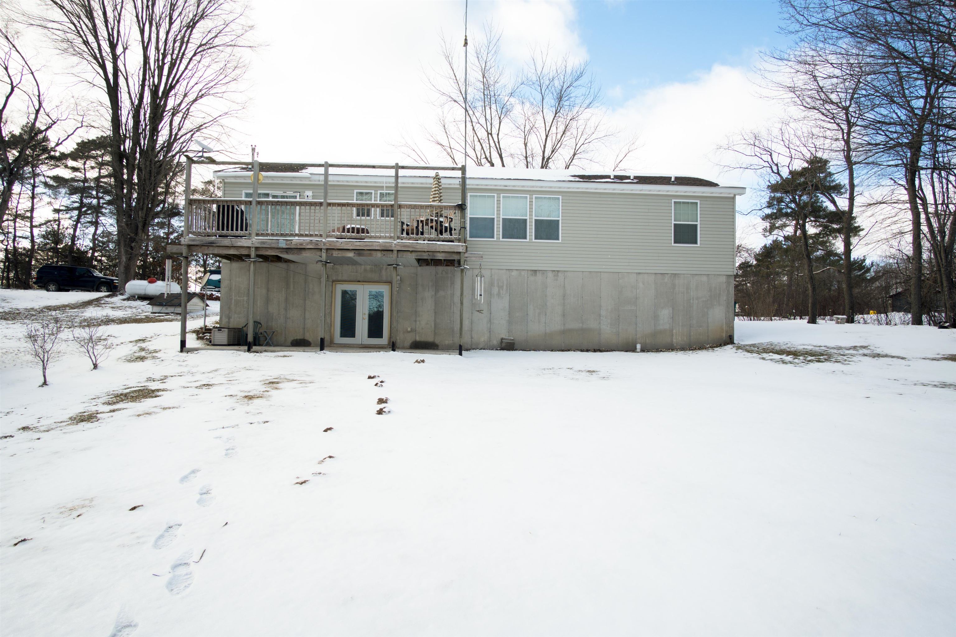 12596 Marilyn Drive, Leroy, MI, 49655