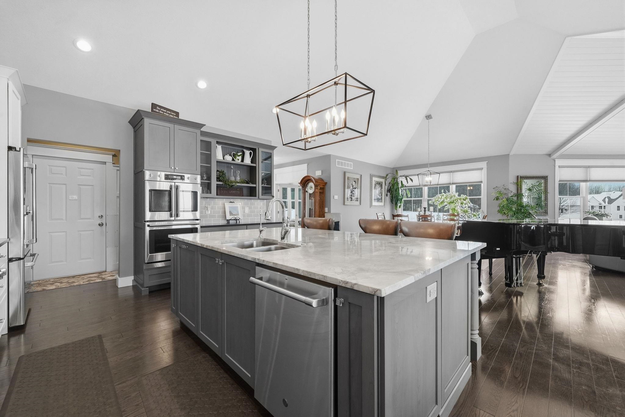 6815 S Rolling Hills Drive UNIT&nbsp;12, Traverse City, MI, 49684