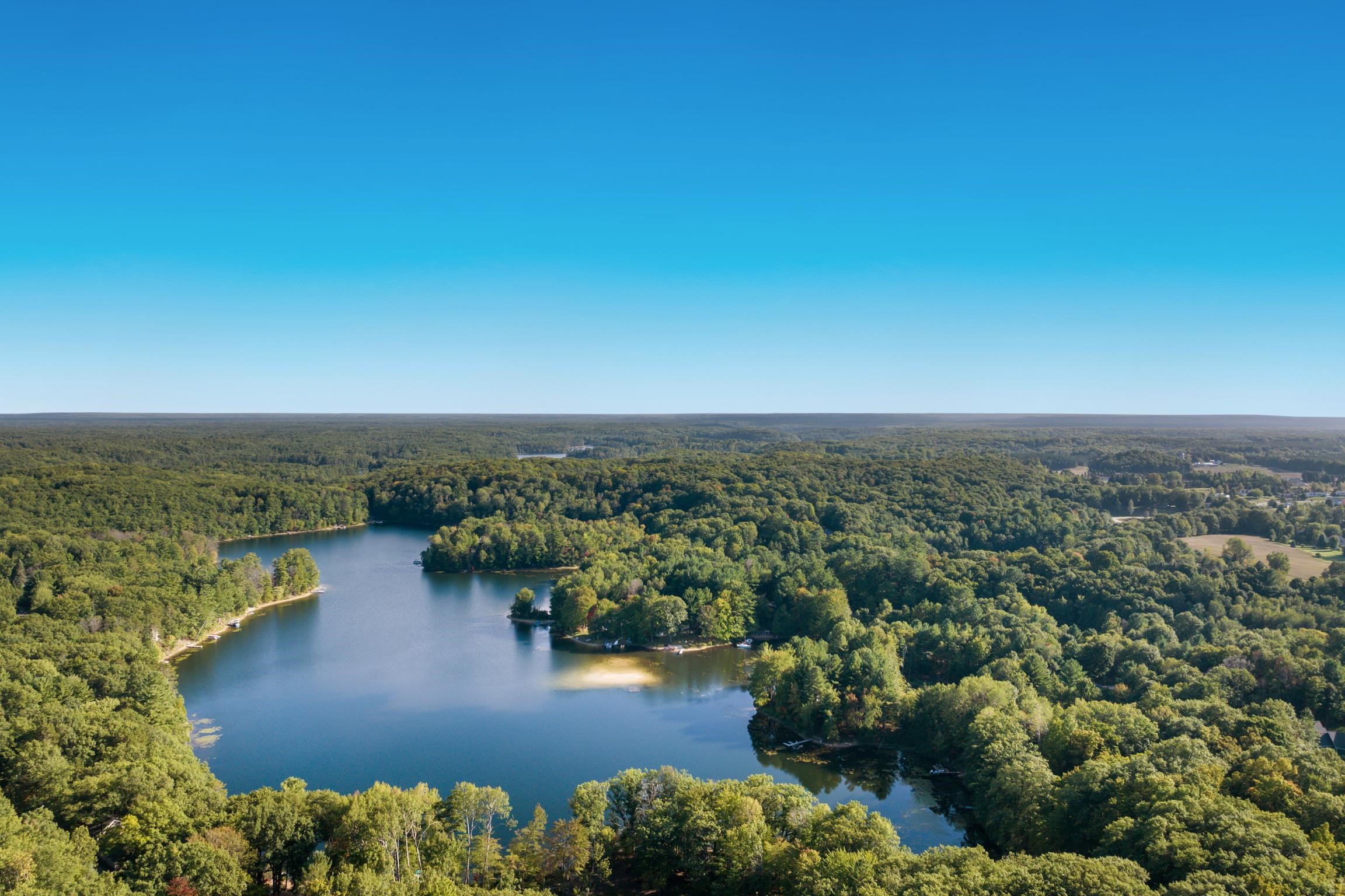 2390 Lake Chandler Drive, Traverse City, MI, 49696-8960