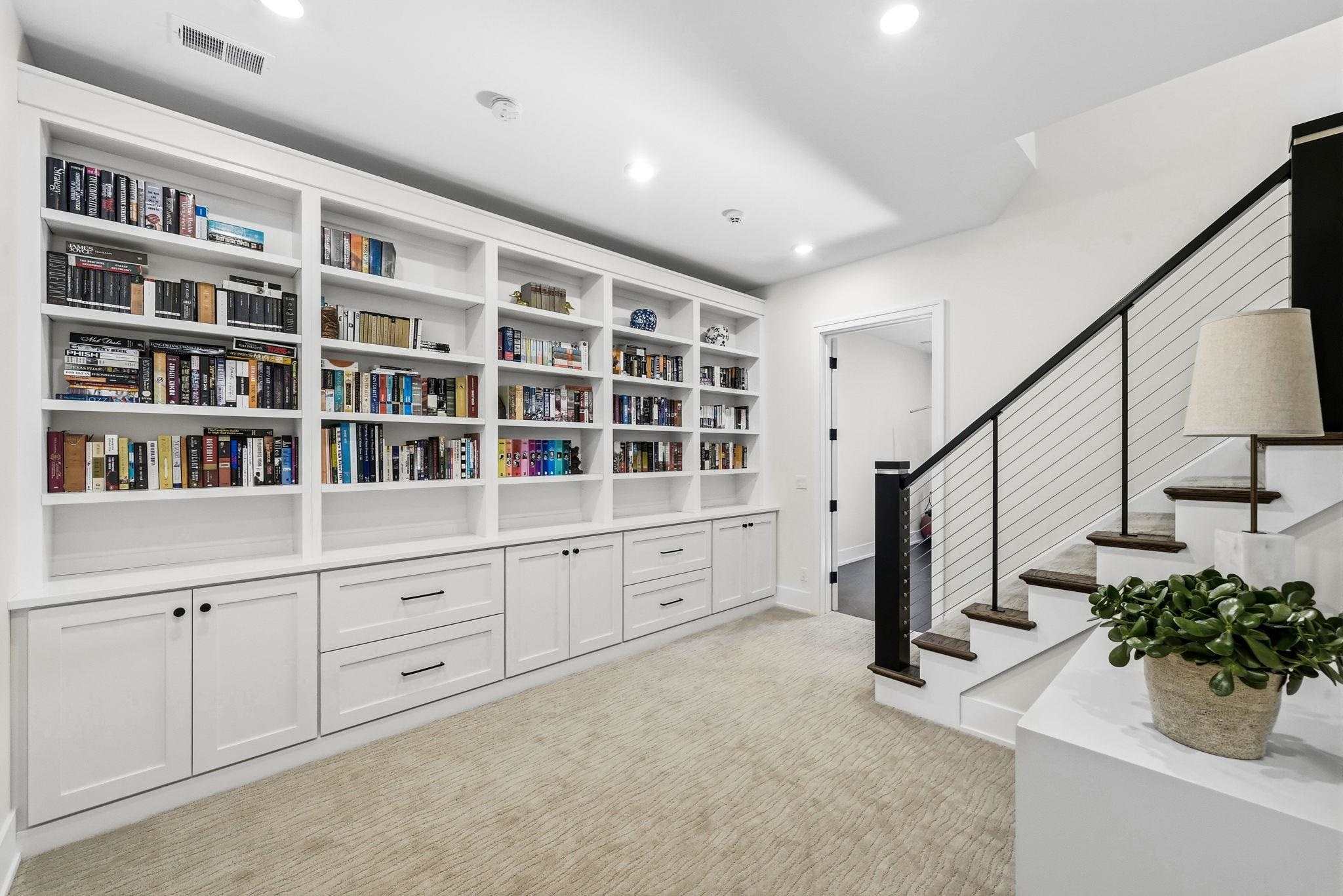 103 Vineyard Ridge Drive, Traverse City, MI, 49686