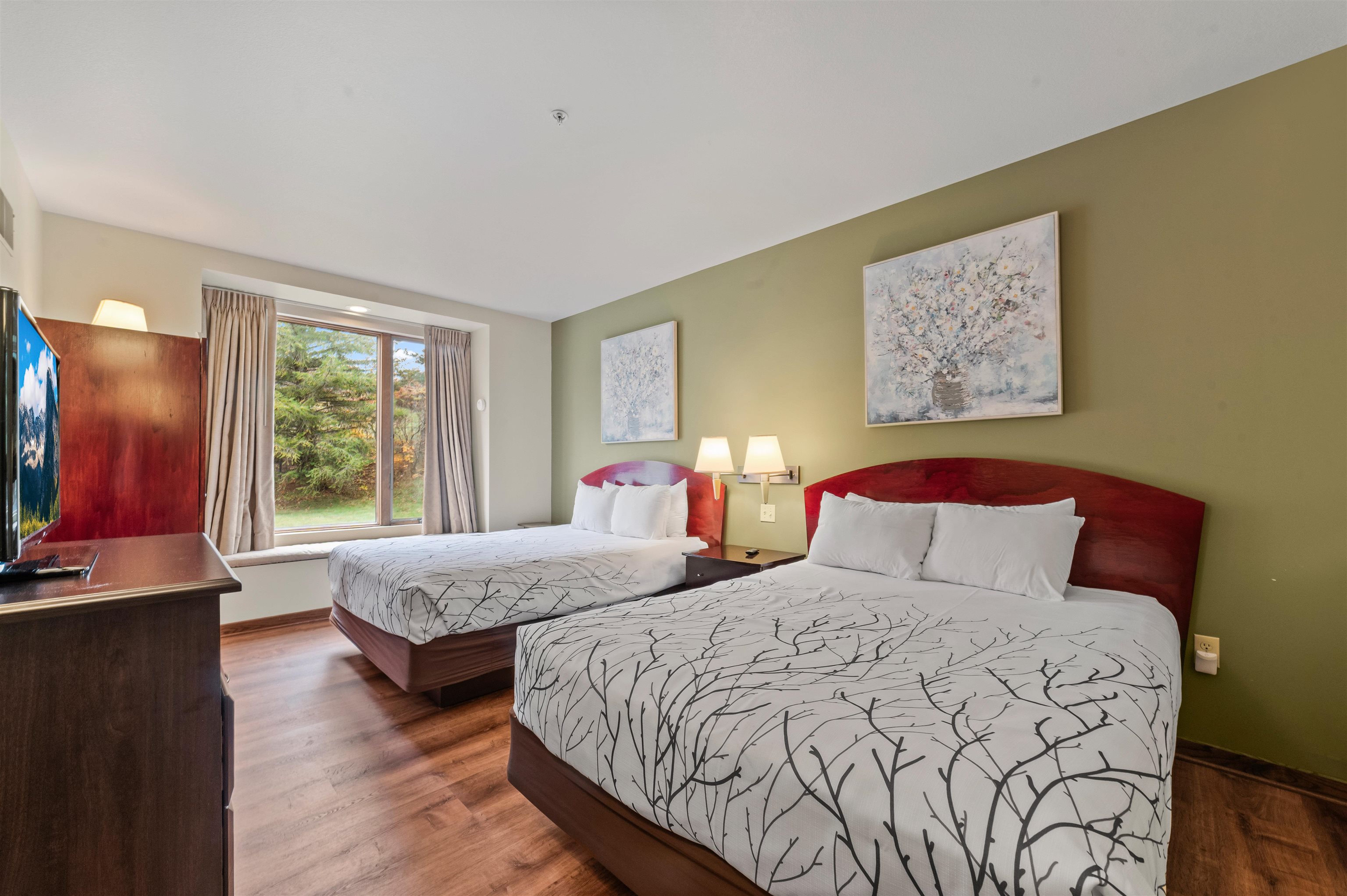 2400 Troon South photo 11