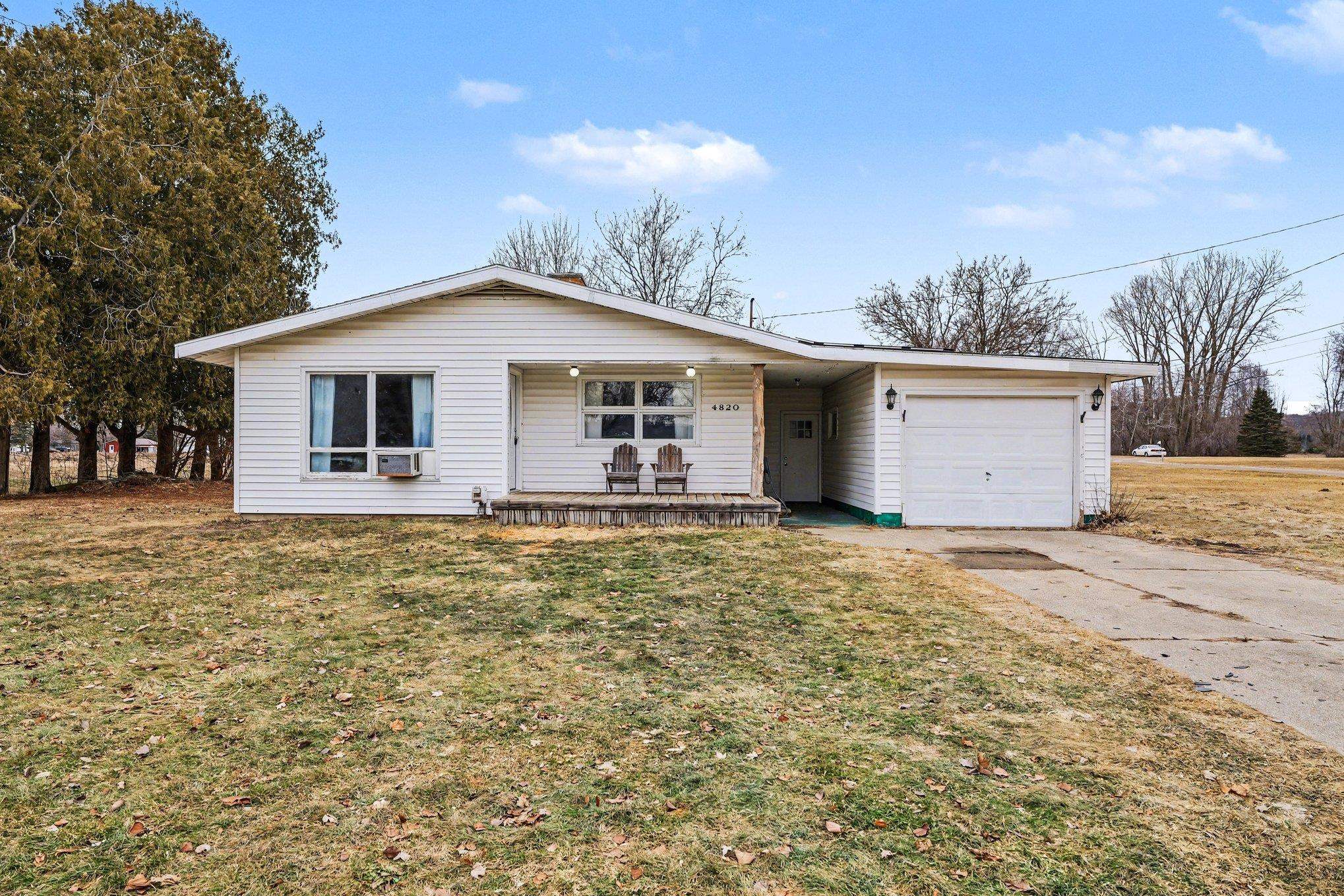 4820 W Lincoln Road, Alma, MI, 48801