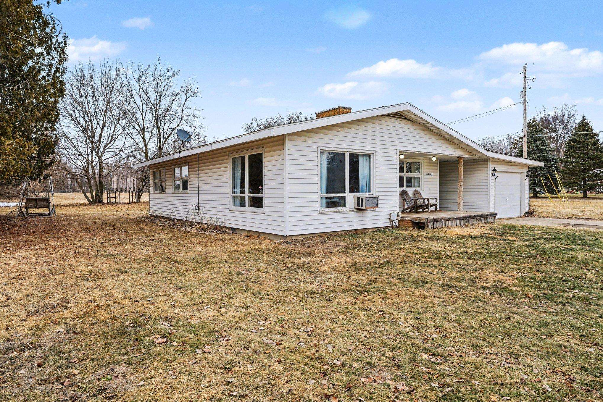 4820 W Lincoln Road, Alma, MI, 48801