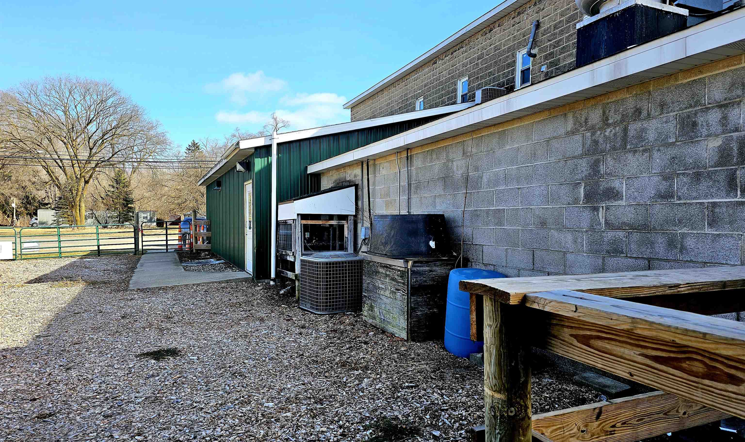 6681 N Lumberjack Road, Riverdale, MI, 48877