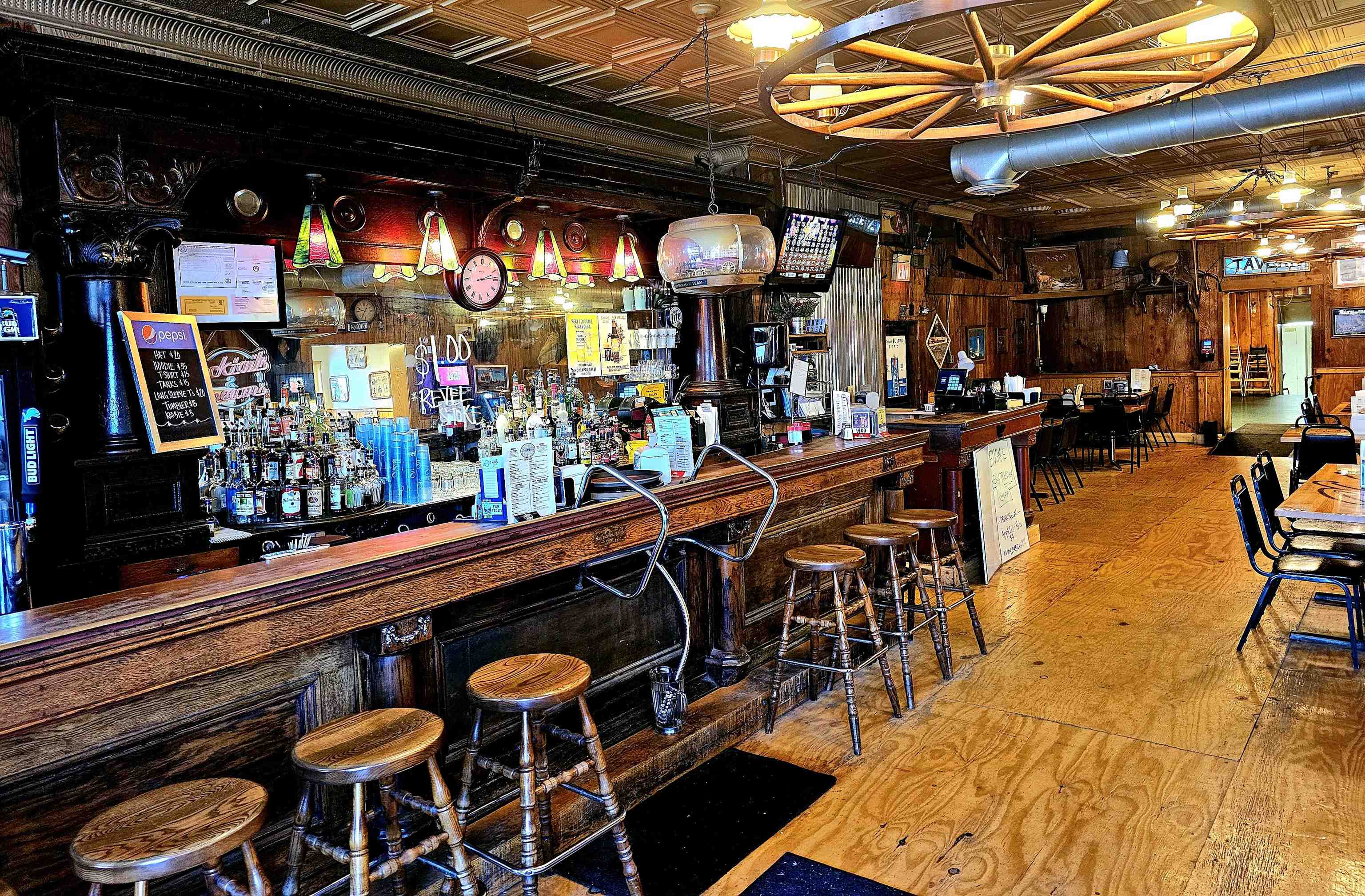 6681 N Lumberjack Road, Riverdale, MI, 48877