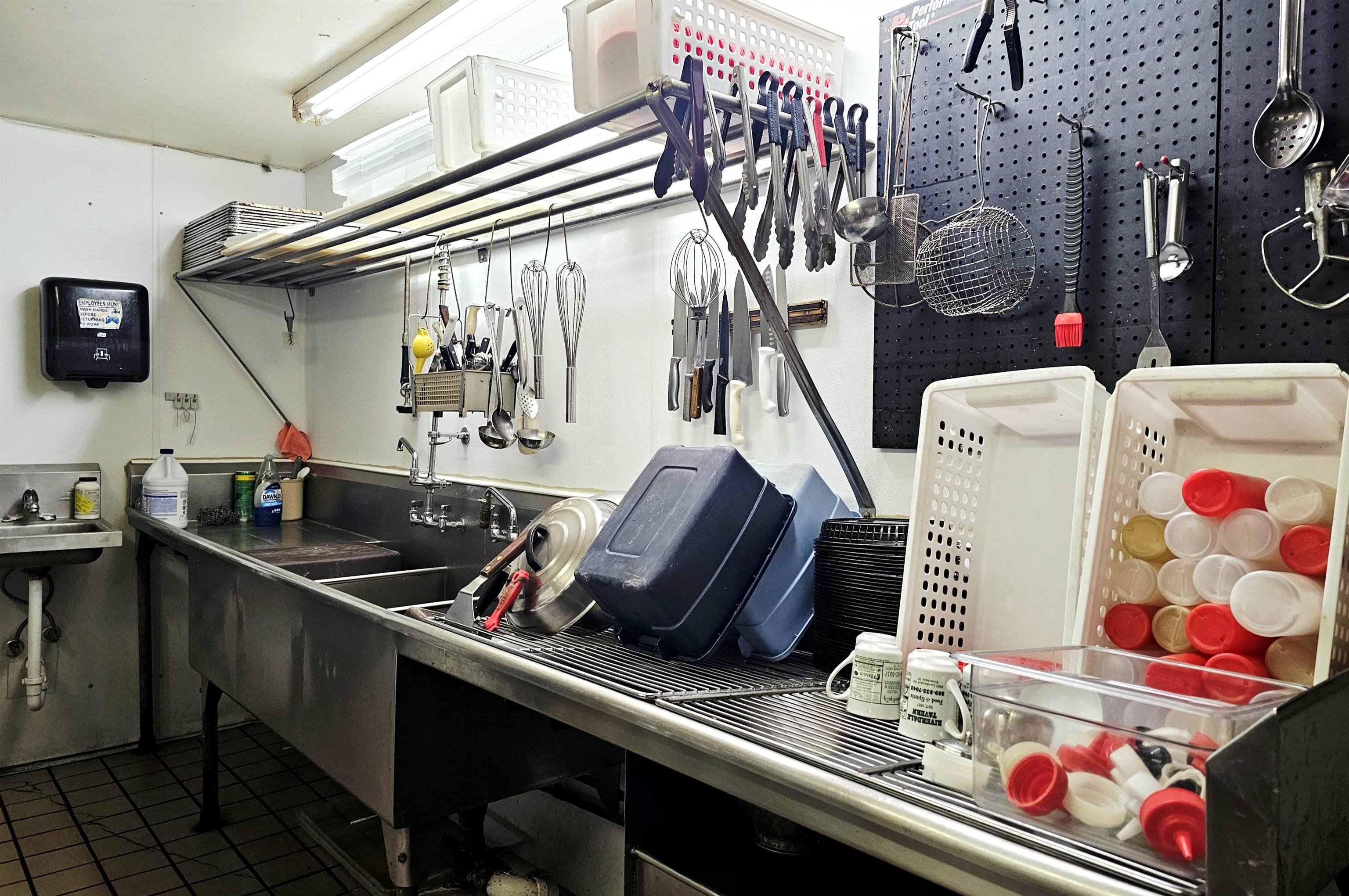 6681 N Lumberjack Road, Riverdale, MI, 48877