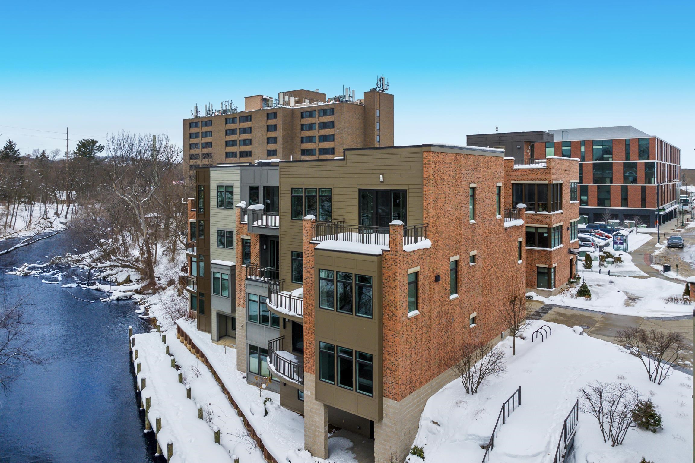 157 Uptown Court UNIT&nbsp;5, Traverse City, MI, 49684