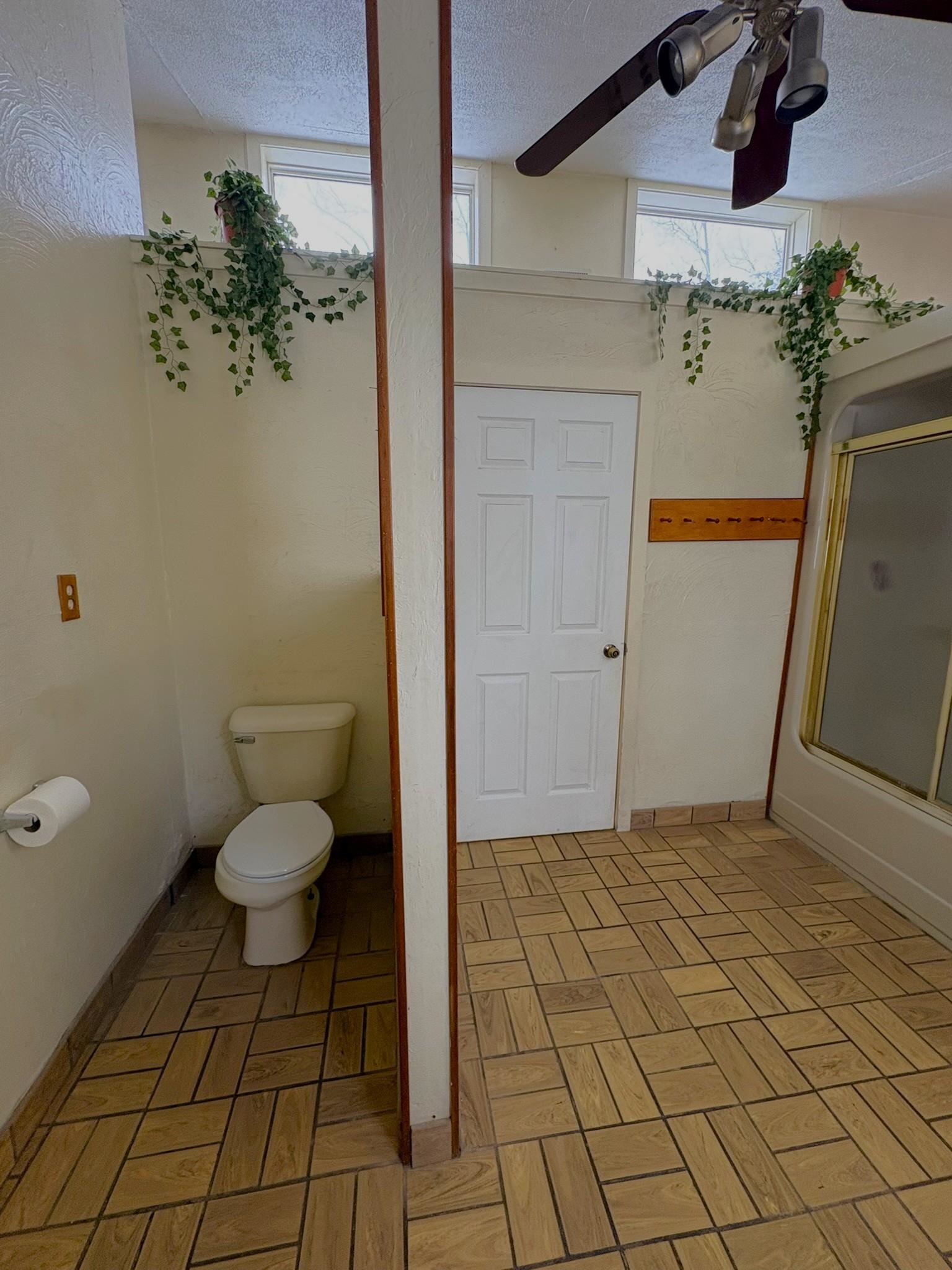 8890 Us-131, S, Grawn, MI, 49637-9622