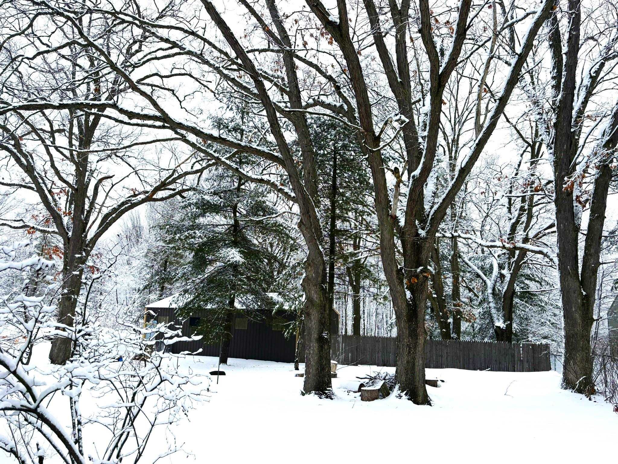 8890 Us-131, S, Grawn, MI, 49637-9622