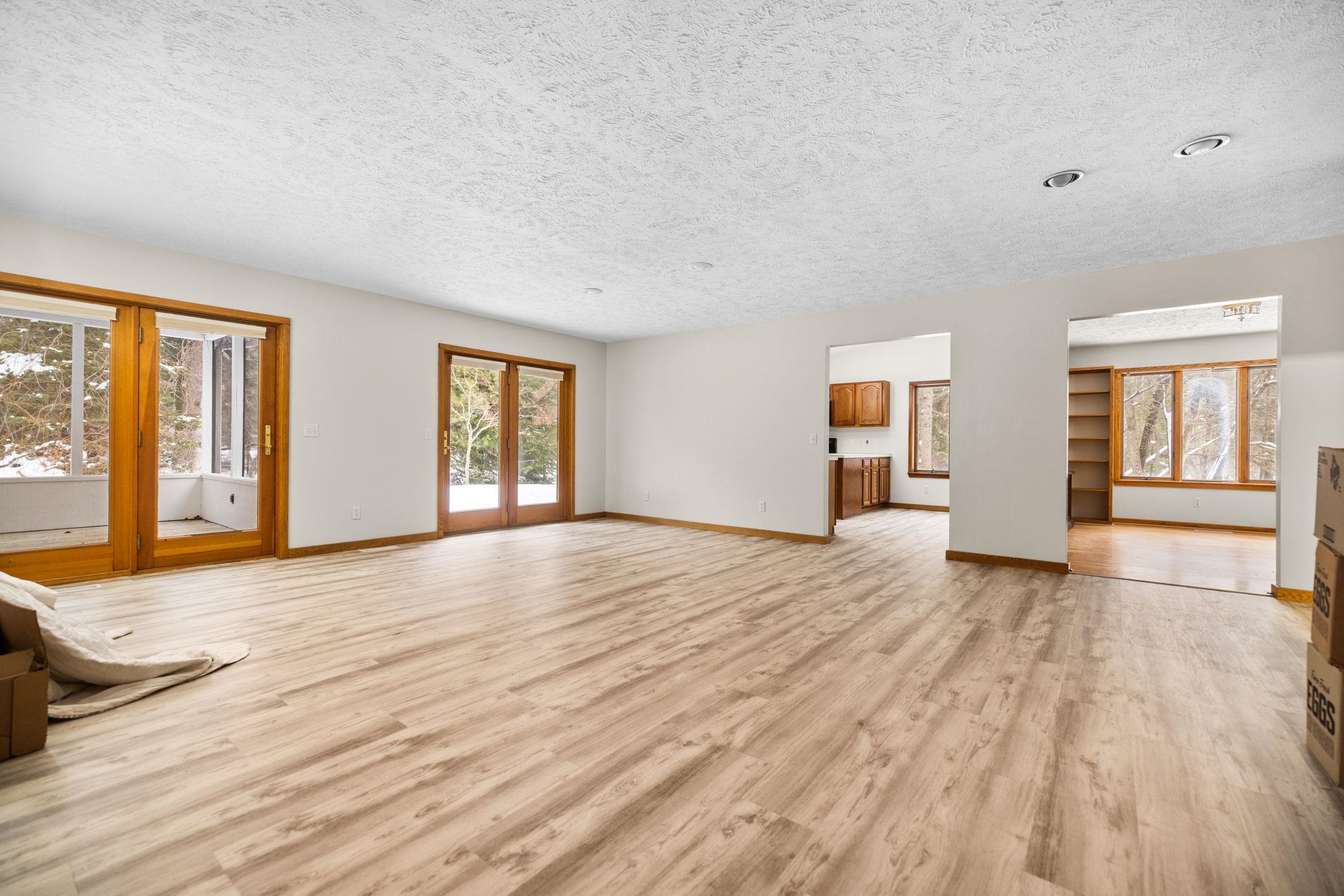 211 E 7th Street, Northport, MI, 49670-9770