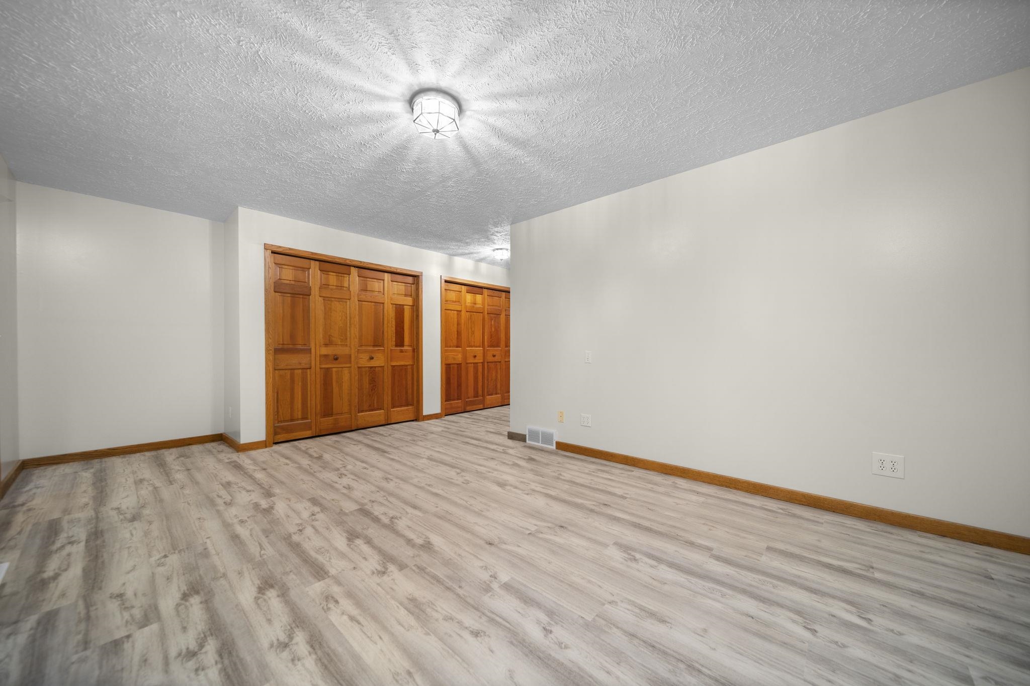 211 E 7th Street, Northport, MI, 49670-9770