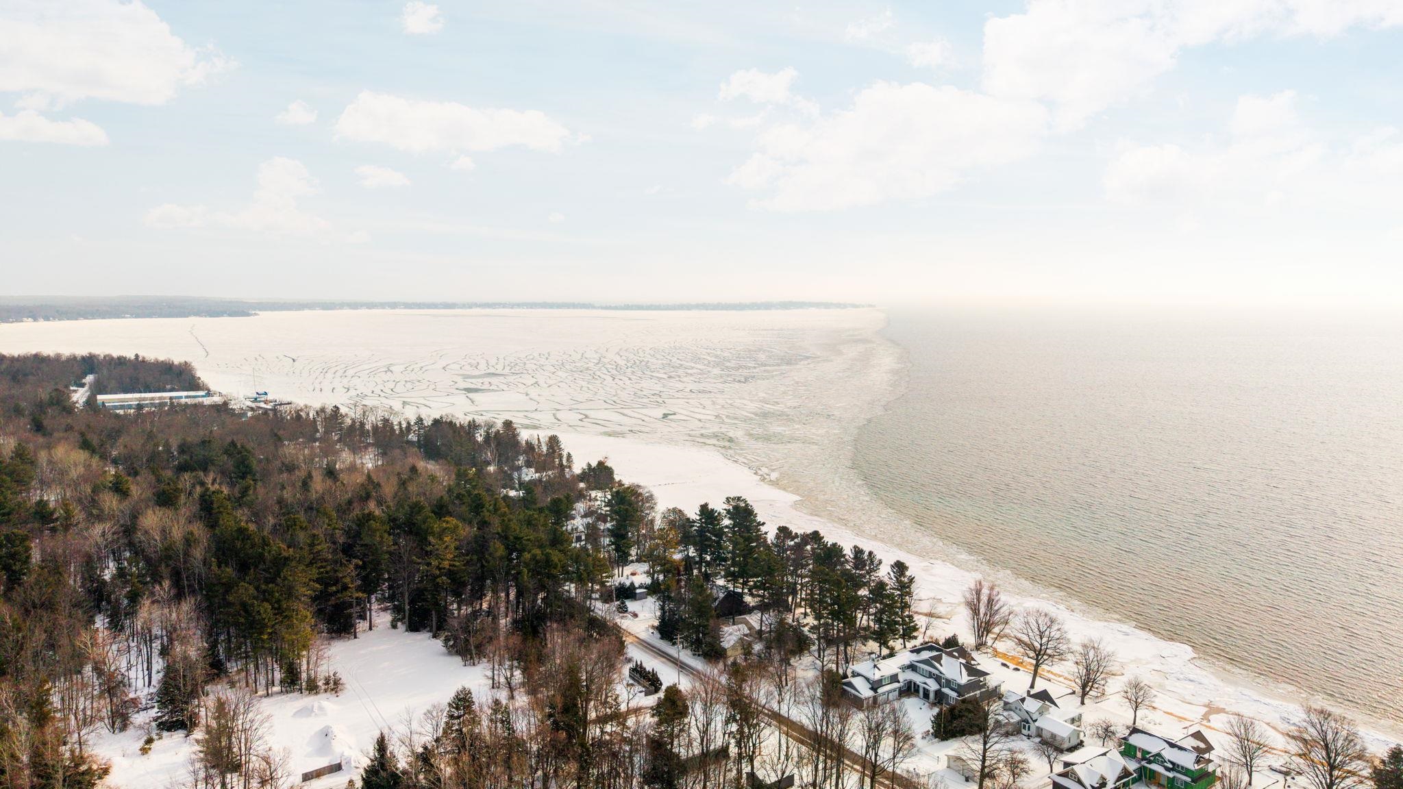 211 E 7th Street, Northport, MI, 49670-9770