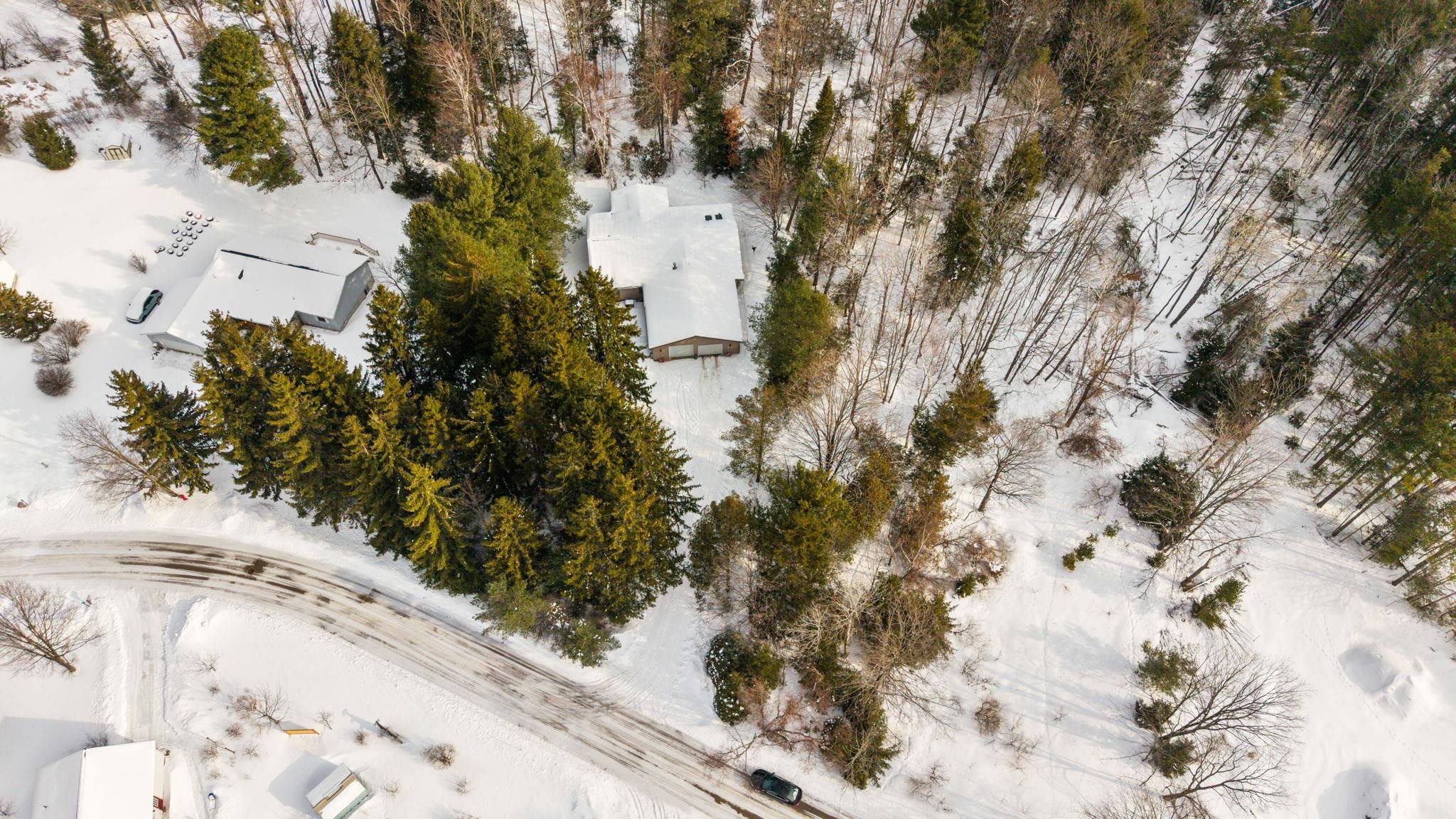 211 E 7th Street, Northport, MI, 49670-9770