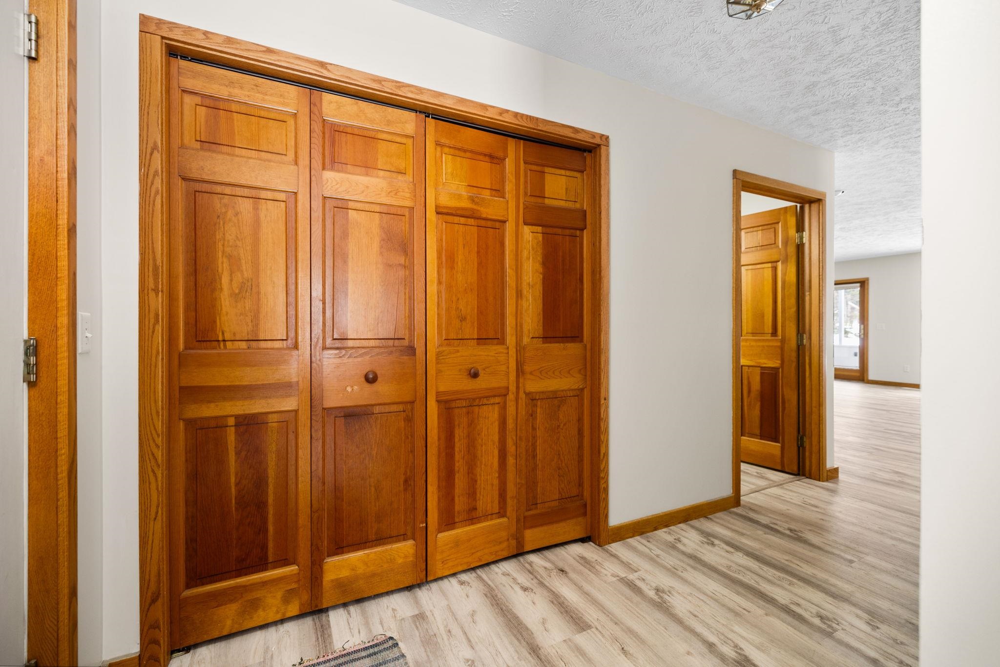 211 E 7th Street, Northport, MI, 49670-9770