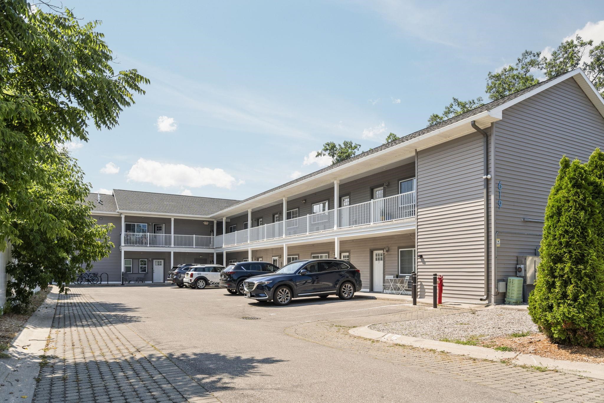 619 E Eighth Street UNIT&nbsp;13, Traverse City, MI, 49686