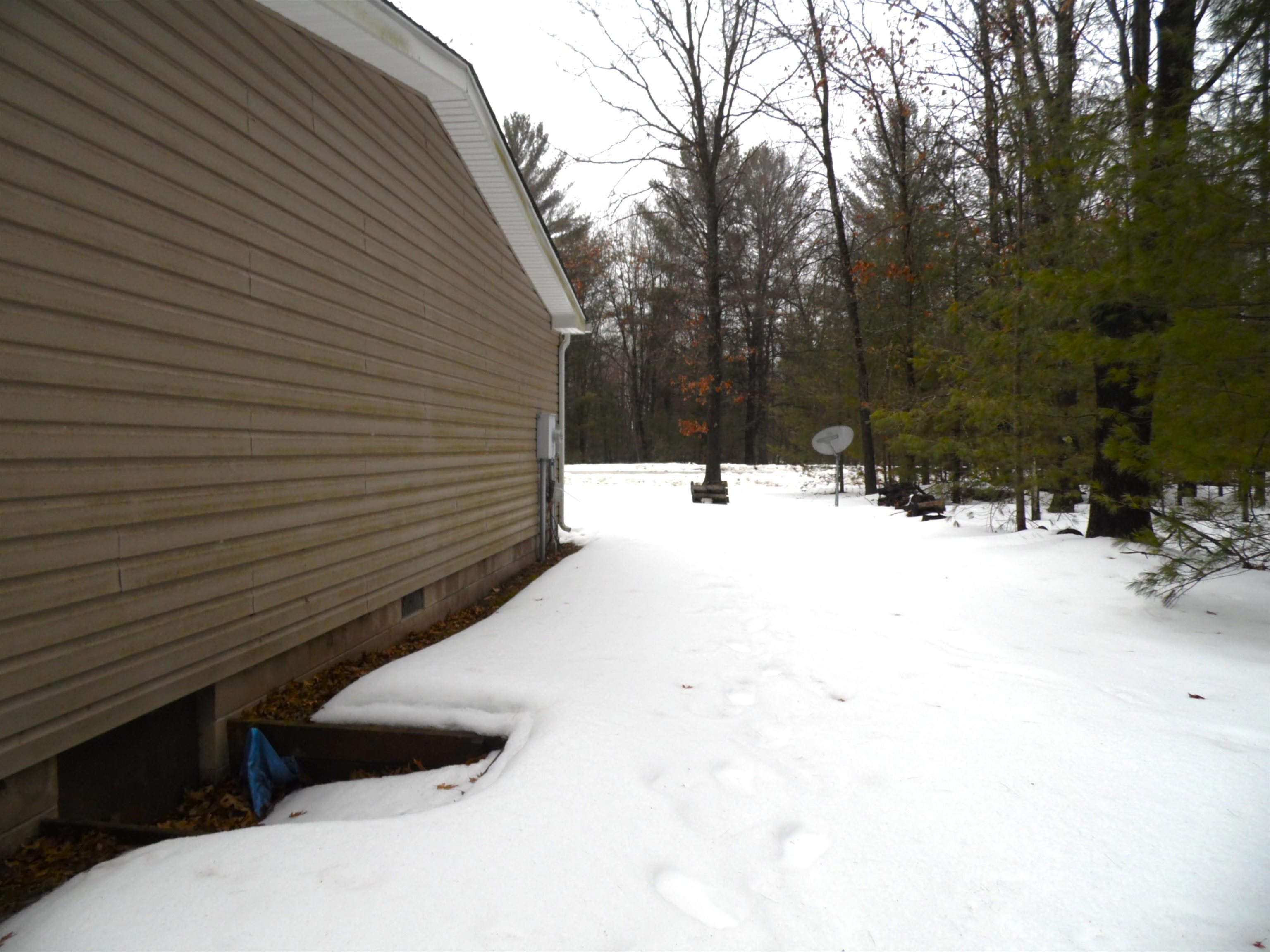 6213 Hillside Drive, Alger, MI, 48610