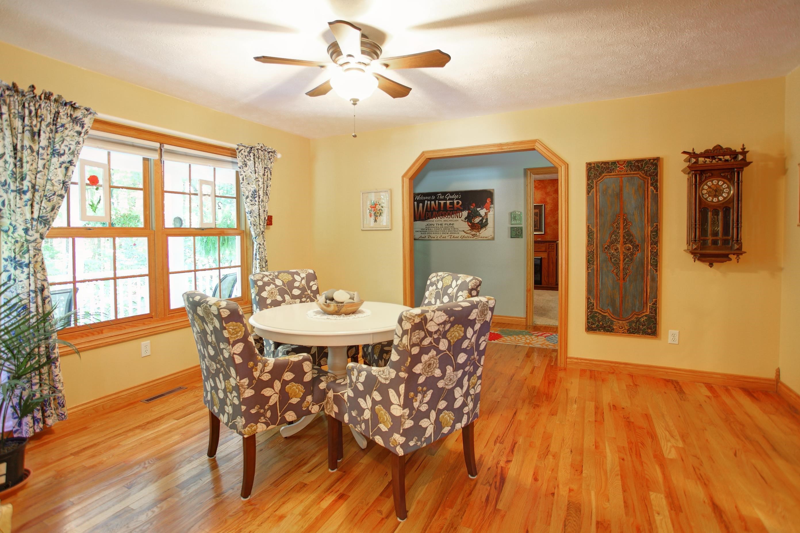 12900 S Woodhaven Lane, Traverse City, MI, 49684