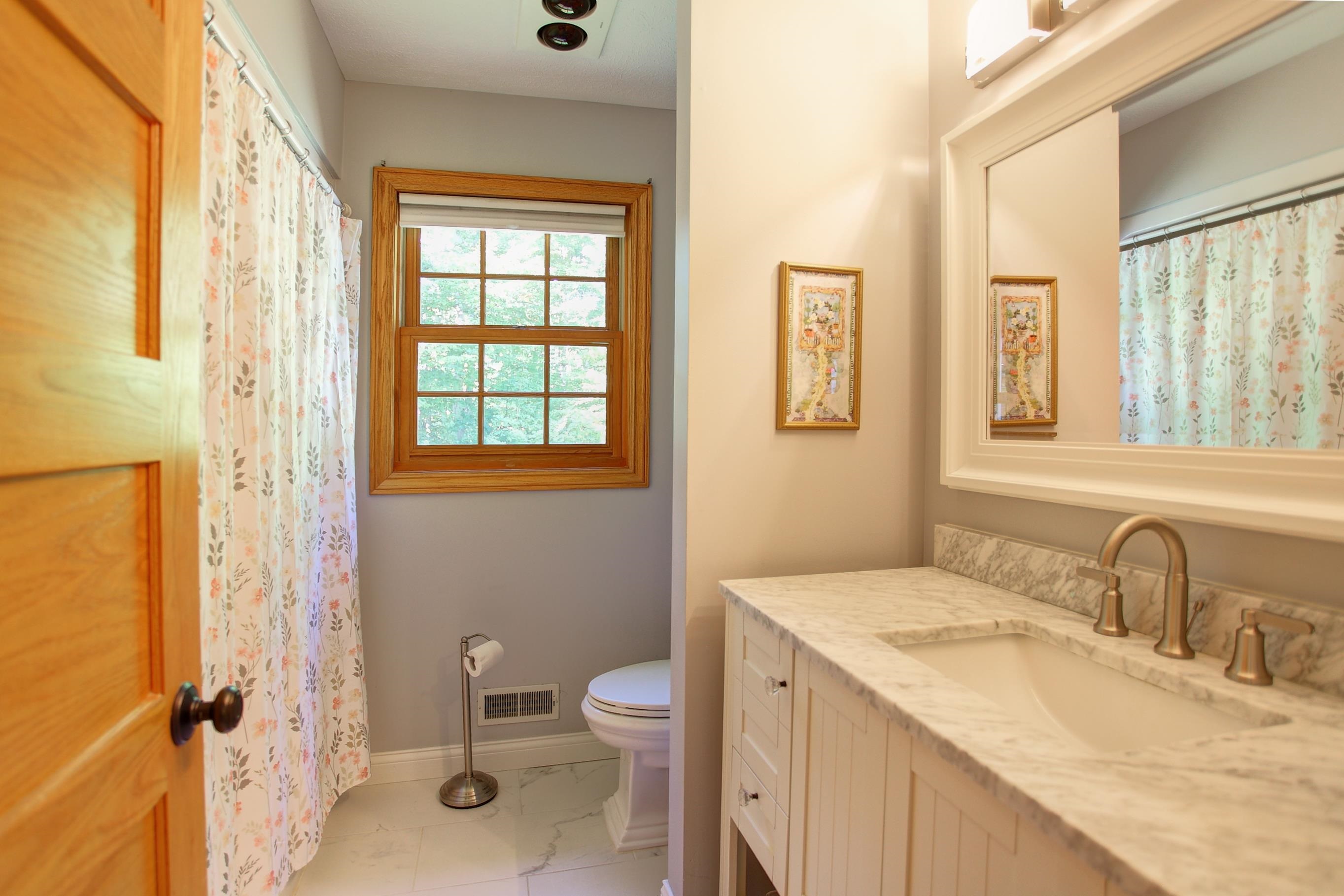 12900 S Woodhaven Lane, Traverse City, MI, 49684