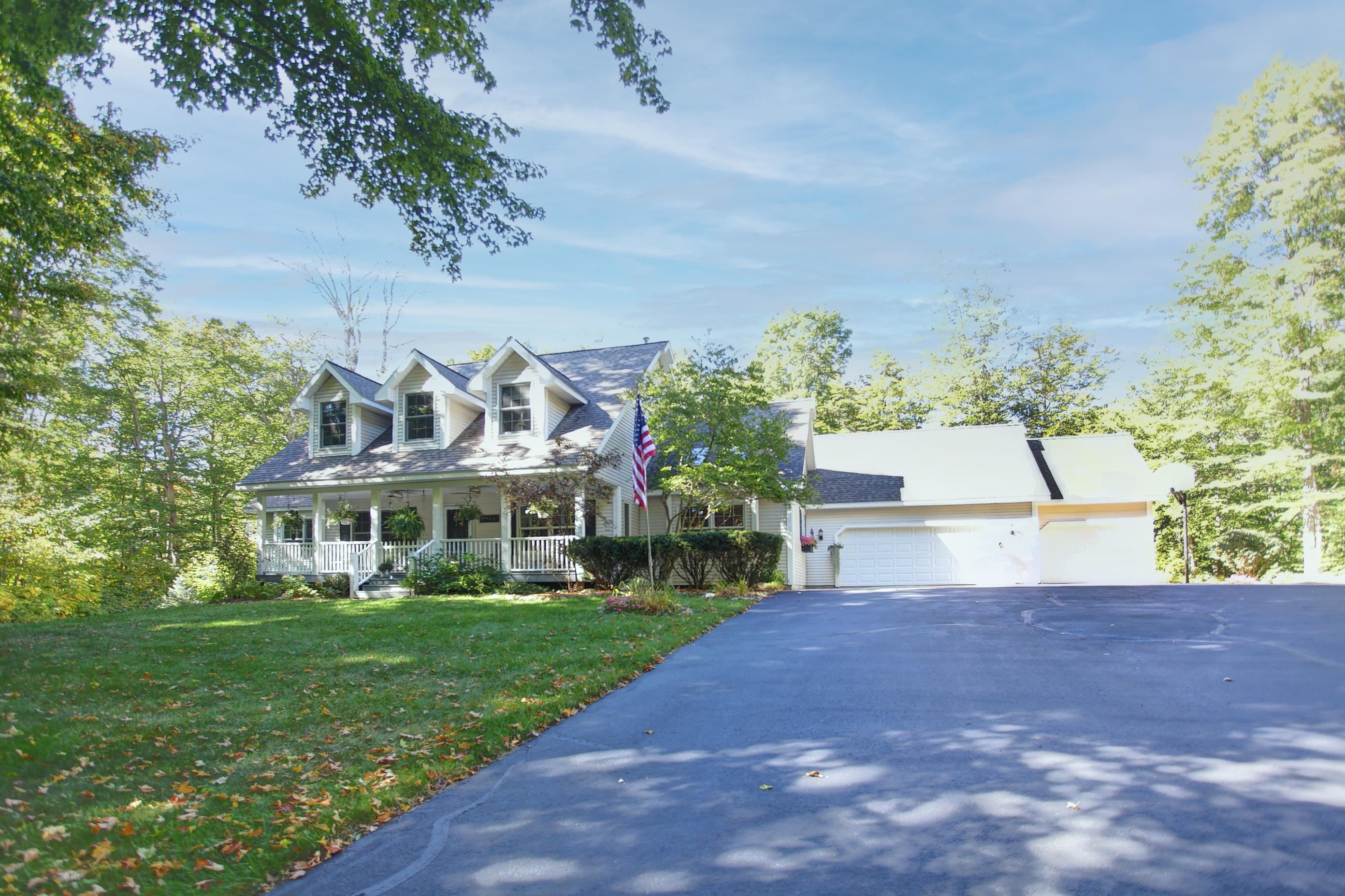 12900 S Woodhaven Lane, Traverse City, MI, 49684