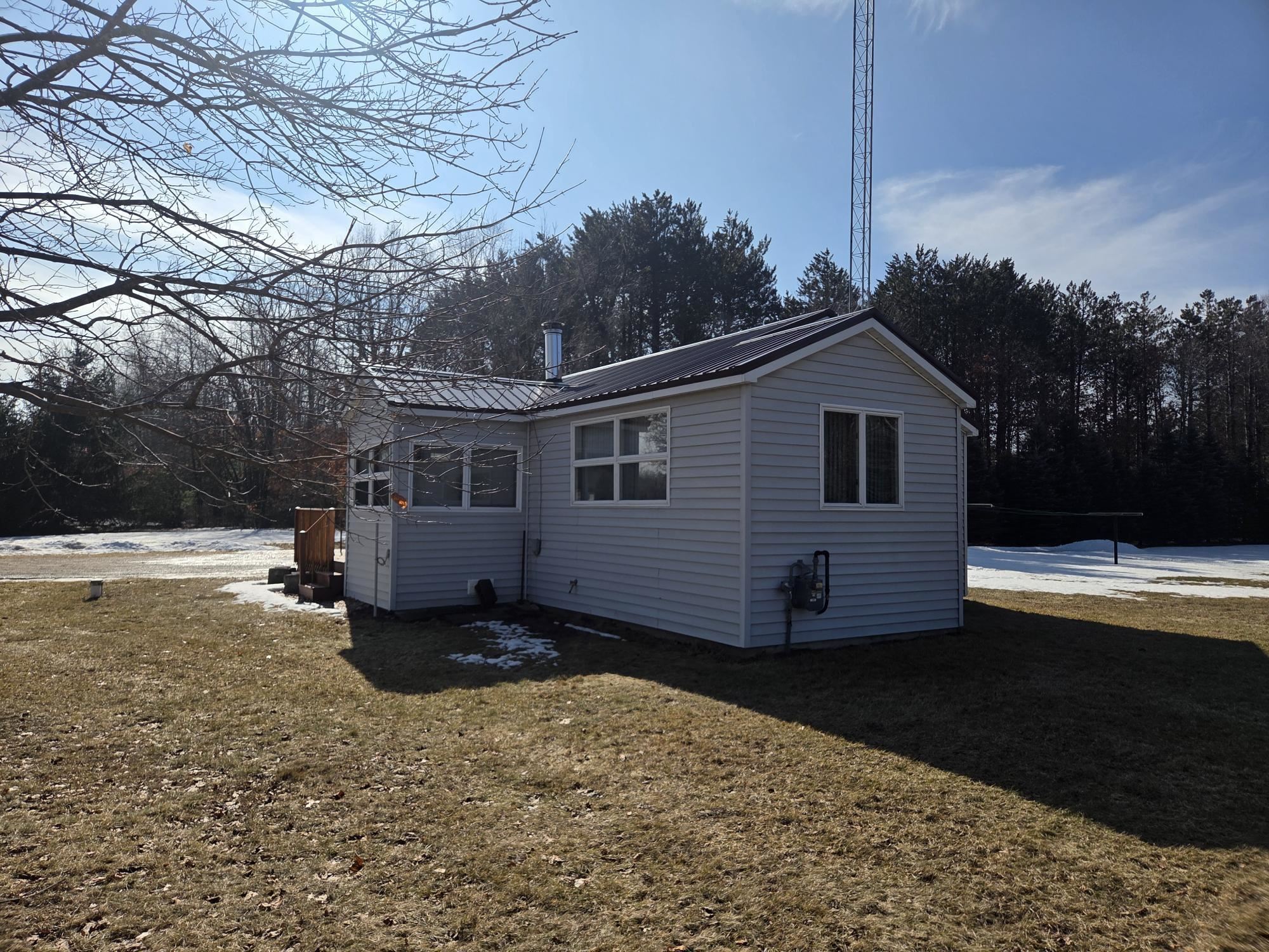 Homes for sale in Weidman, MI | 2353 N School Rd, Weidman, MI 48893 | MLS# 80065790