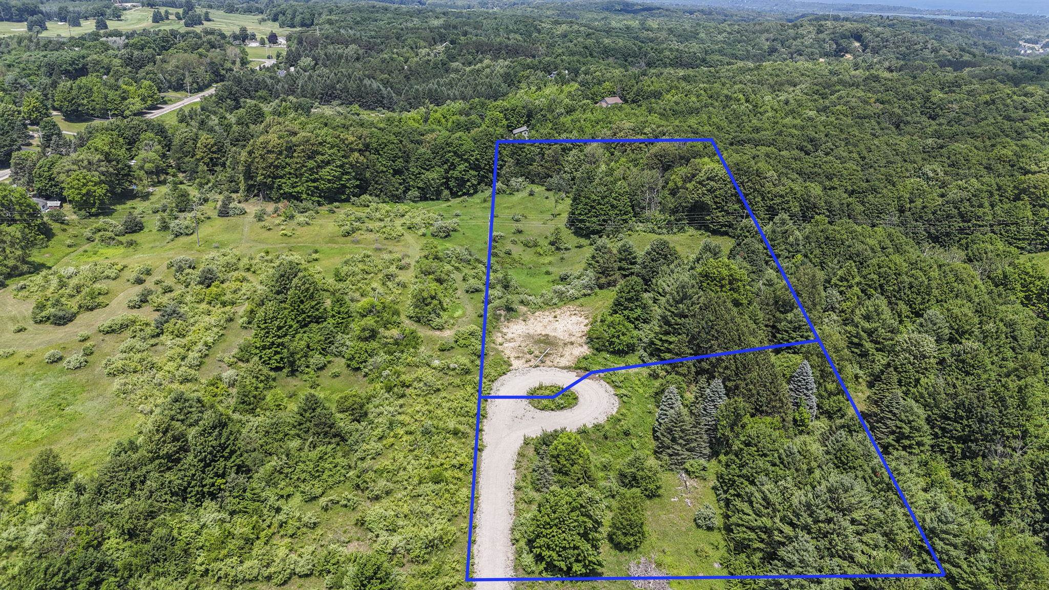 1.6 Acres January Drive photo 2