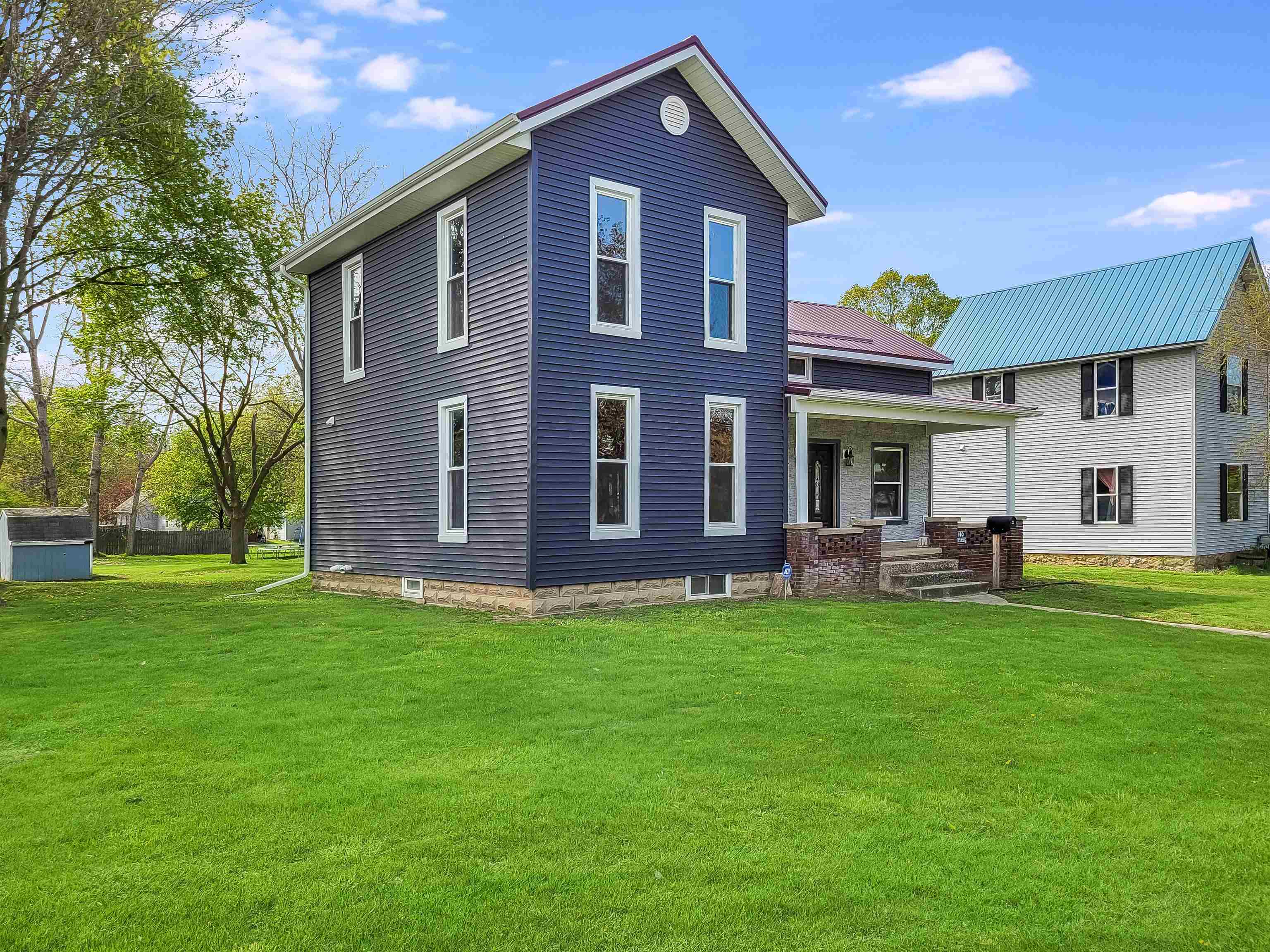 214 S Pine Street, Saint Louis, MI, 48880