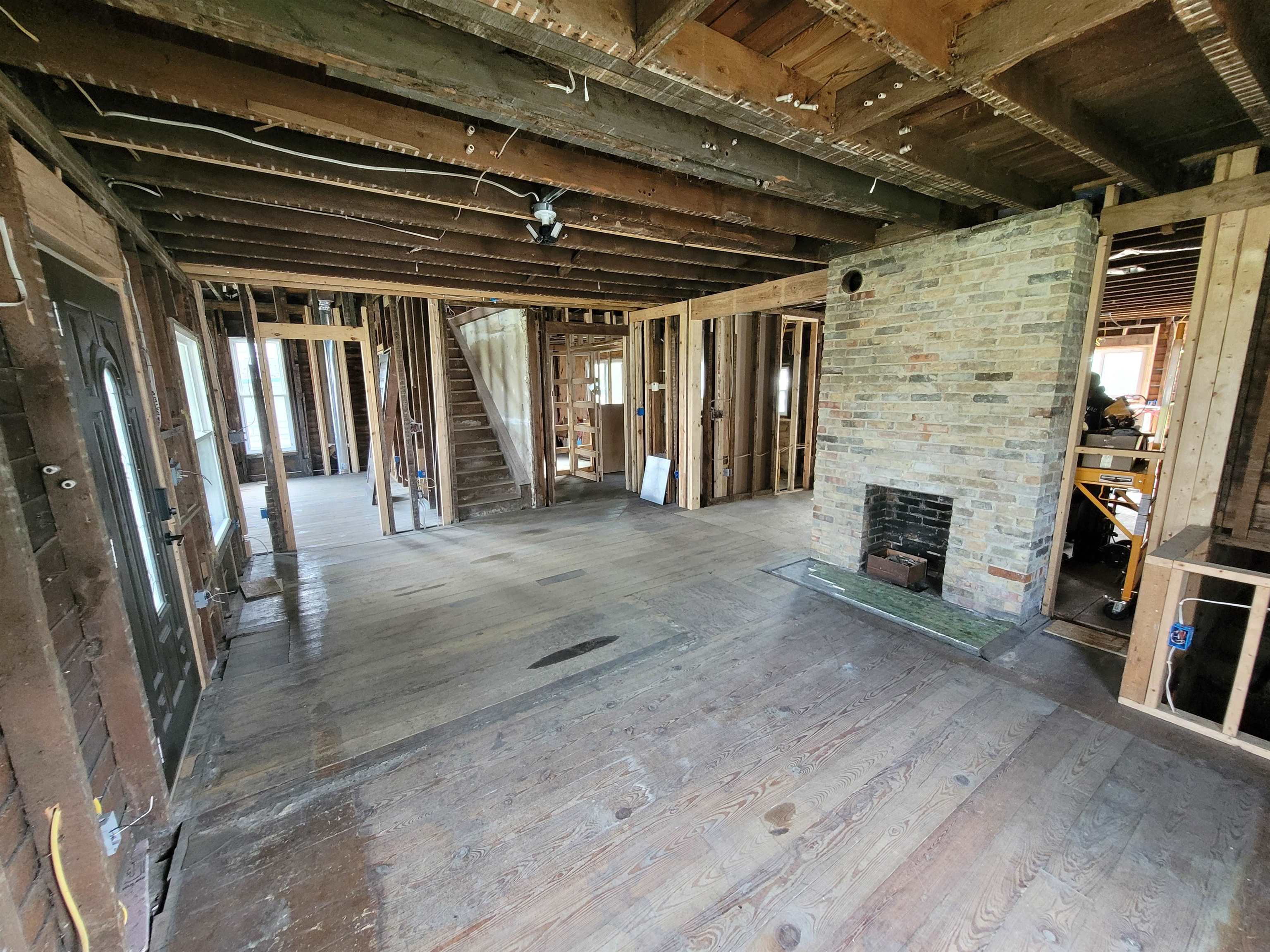 214 S Pine Street, Saint Louis, MI, 48880