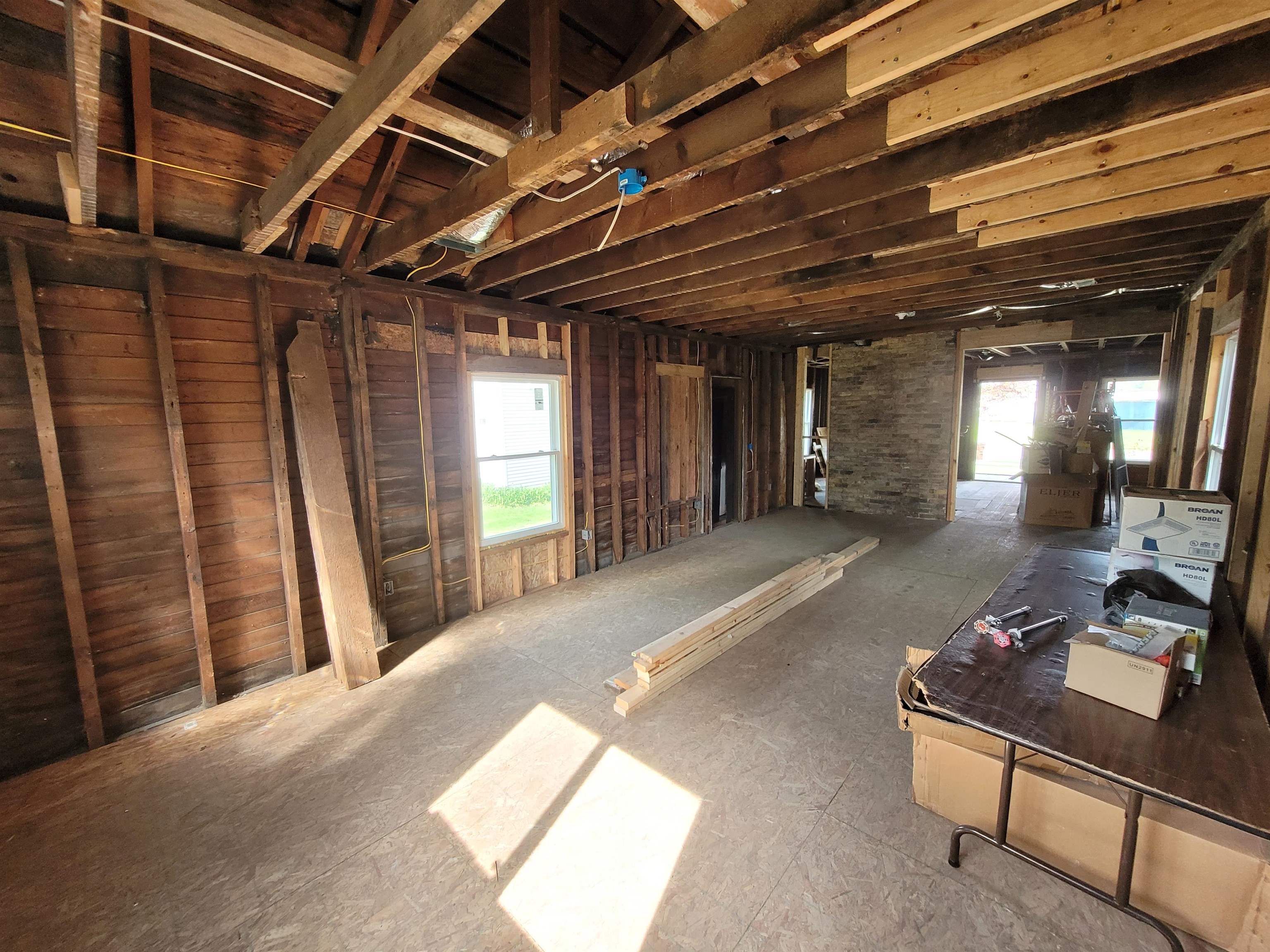 214 S Pine Street, Saint Louis, MI, 48880