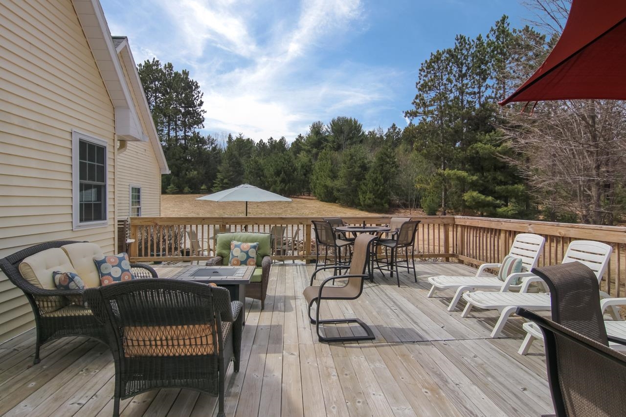 3855 Pulver Woods Drive photo 11