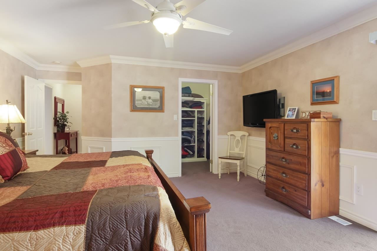 3855 Pulver Woods Drive photo 21