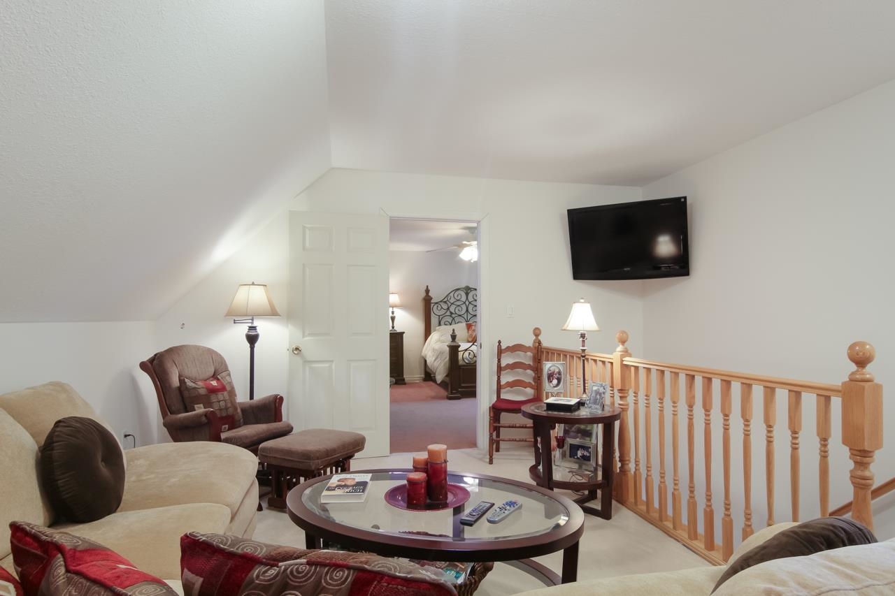 3855 Pulver Woods Drive photo 28