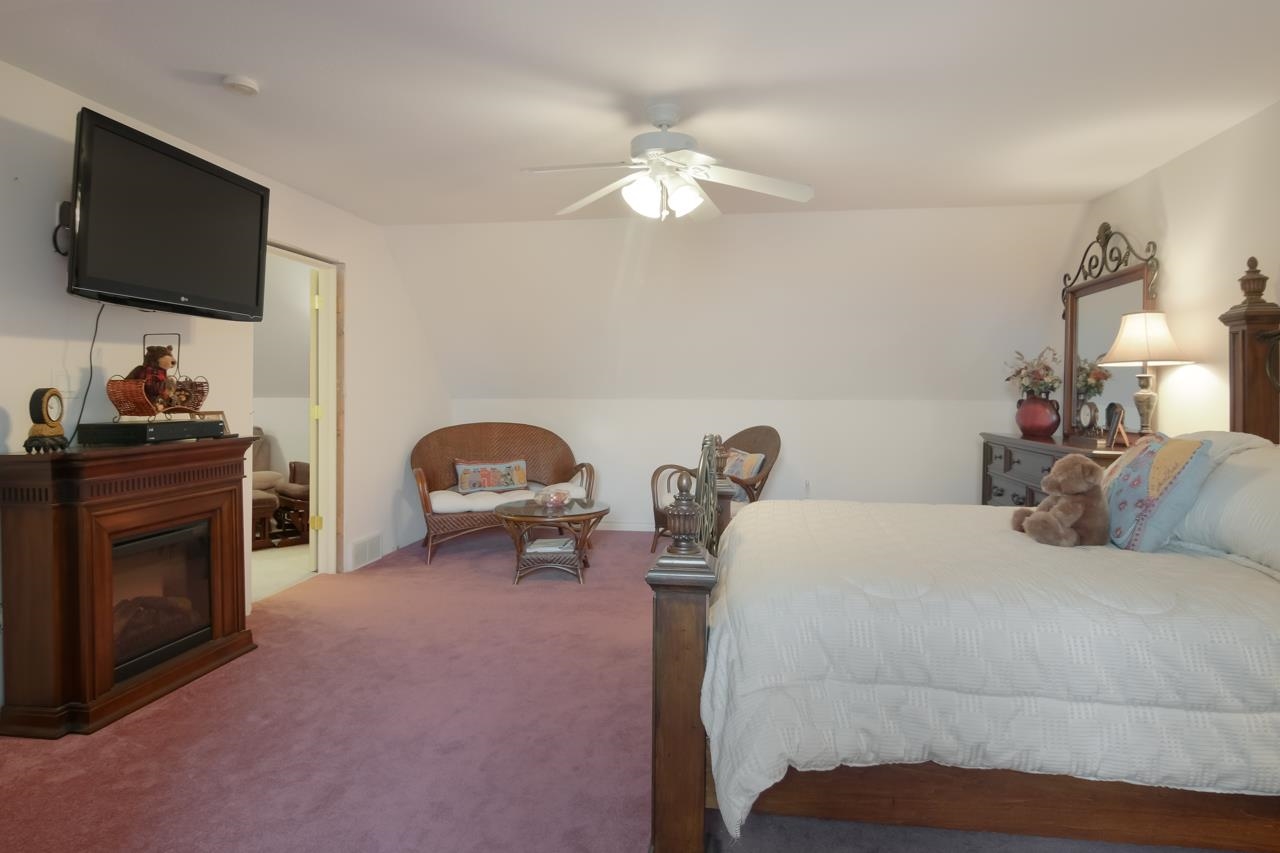 3855 Pulver Woods Drive photo 31