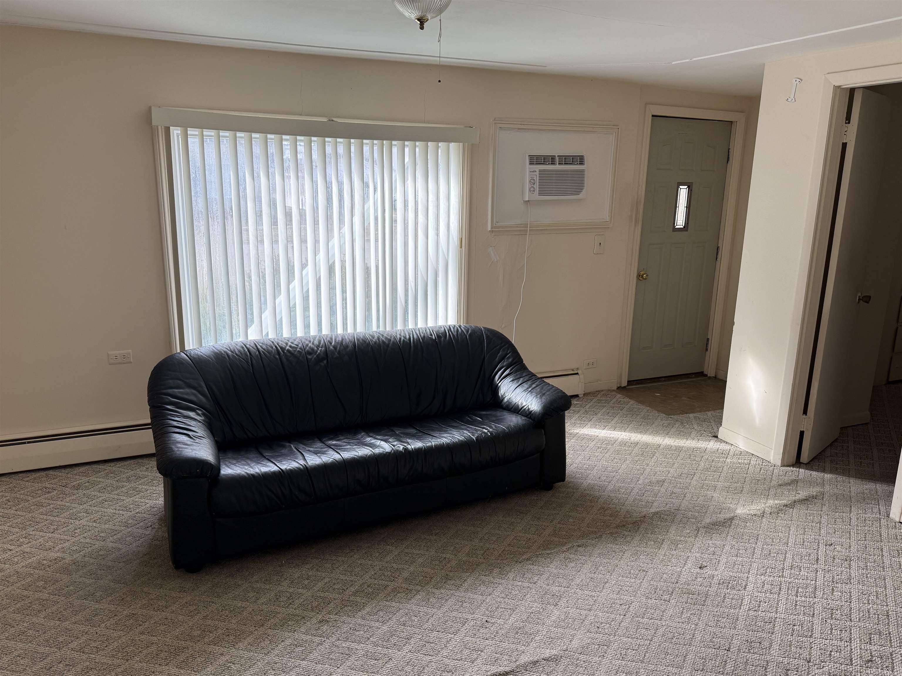 Saint Louis, MI, 48880