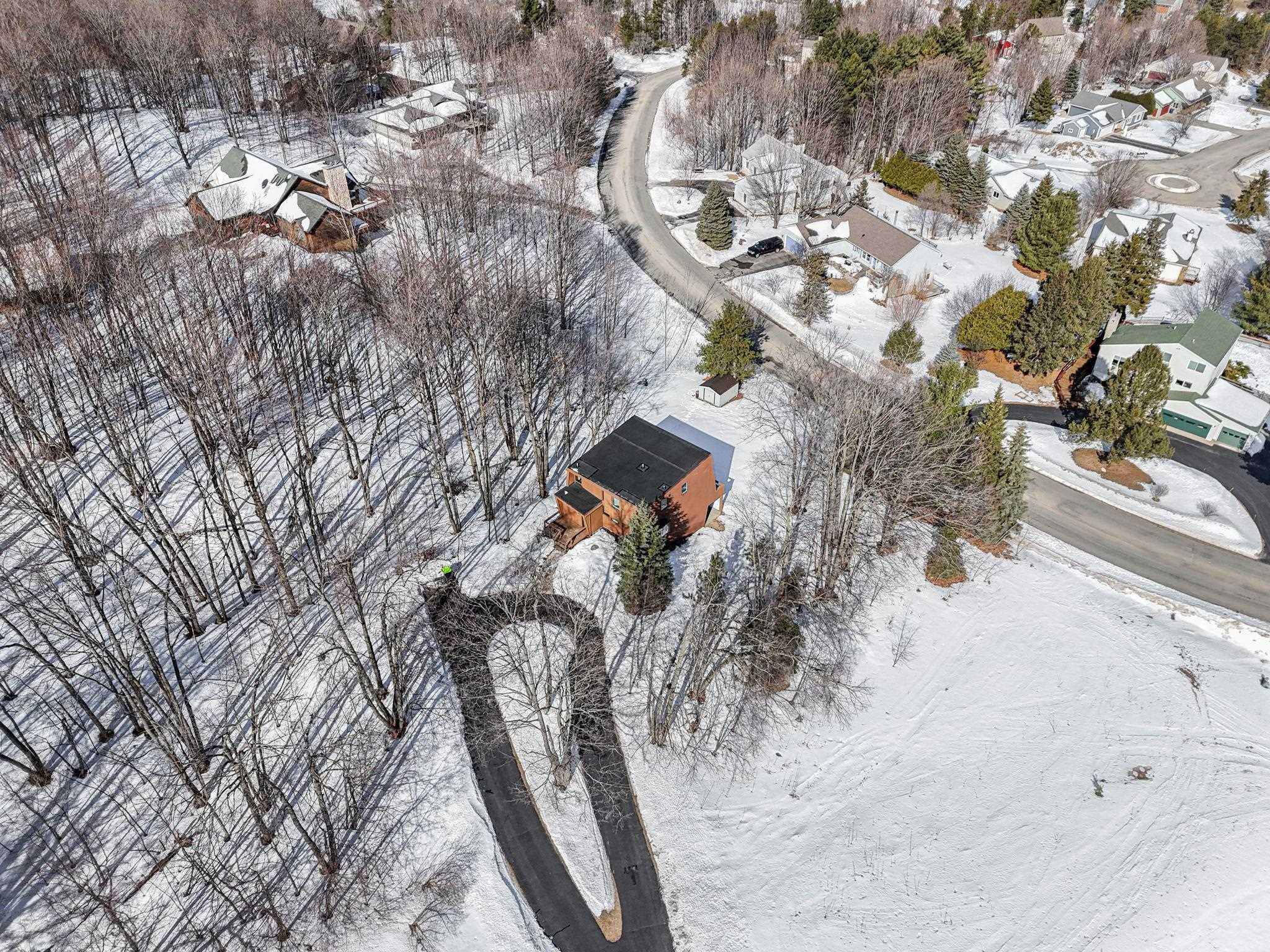 Traverse City, MI, 49684