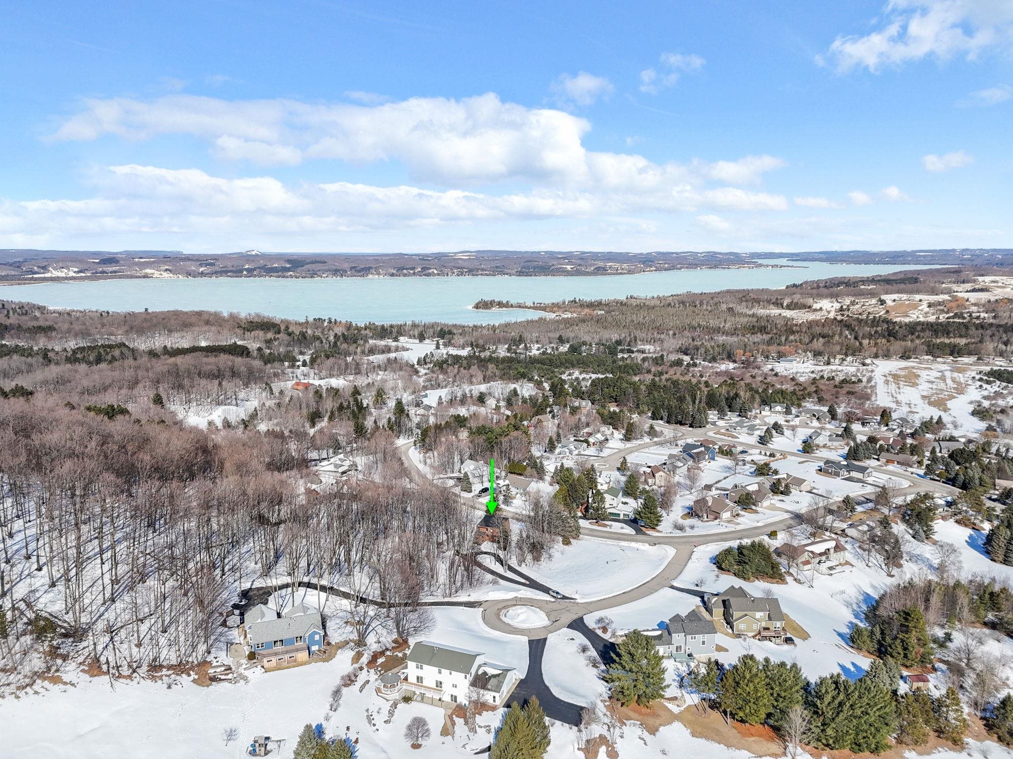 Traverse City, MI, 49684