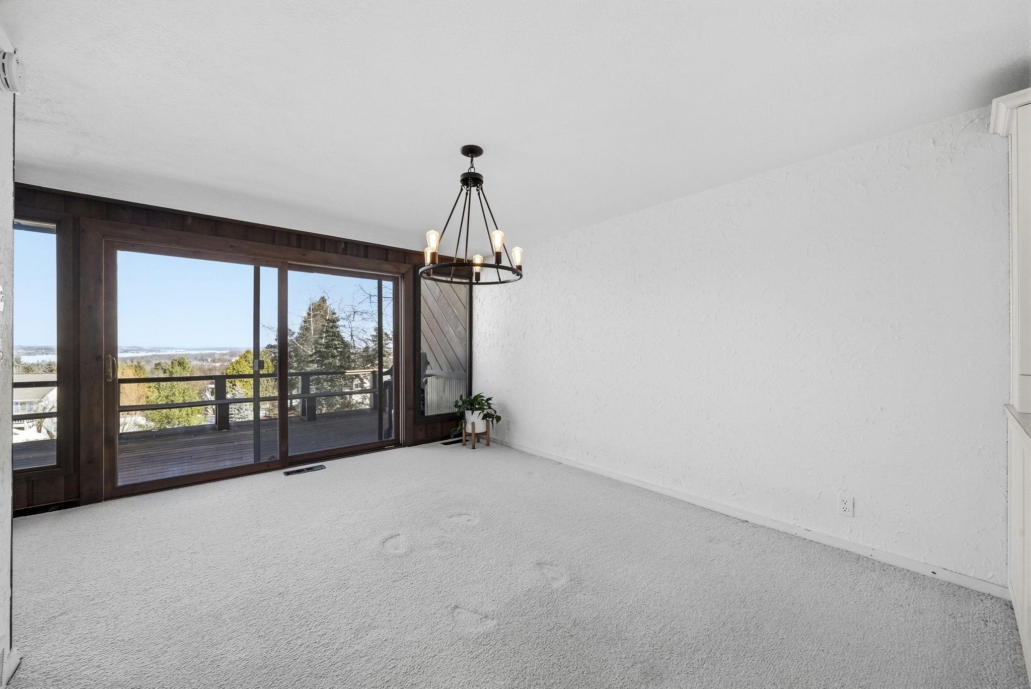 Traverse City, MI, 49684