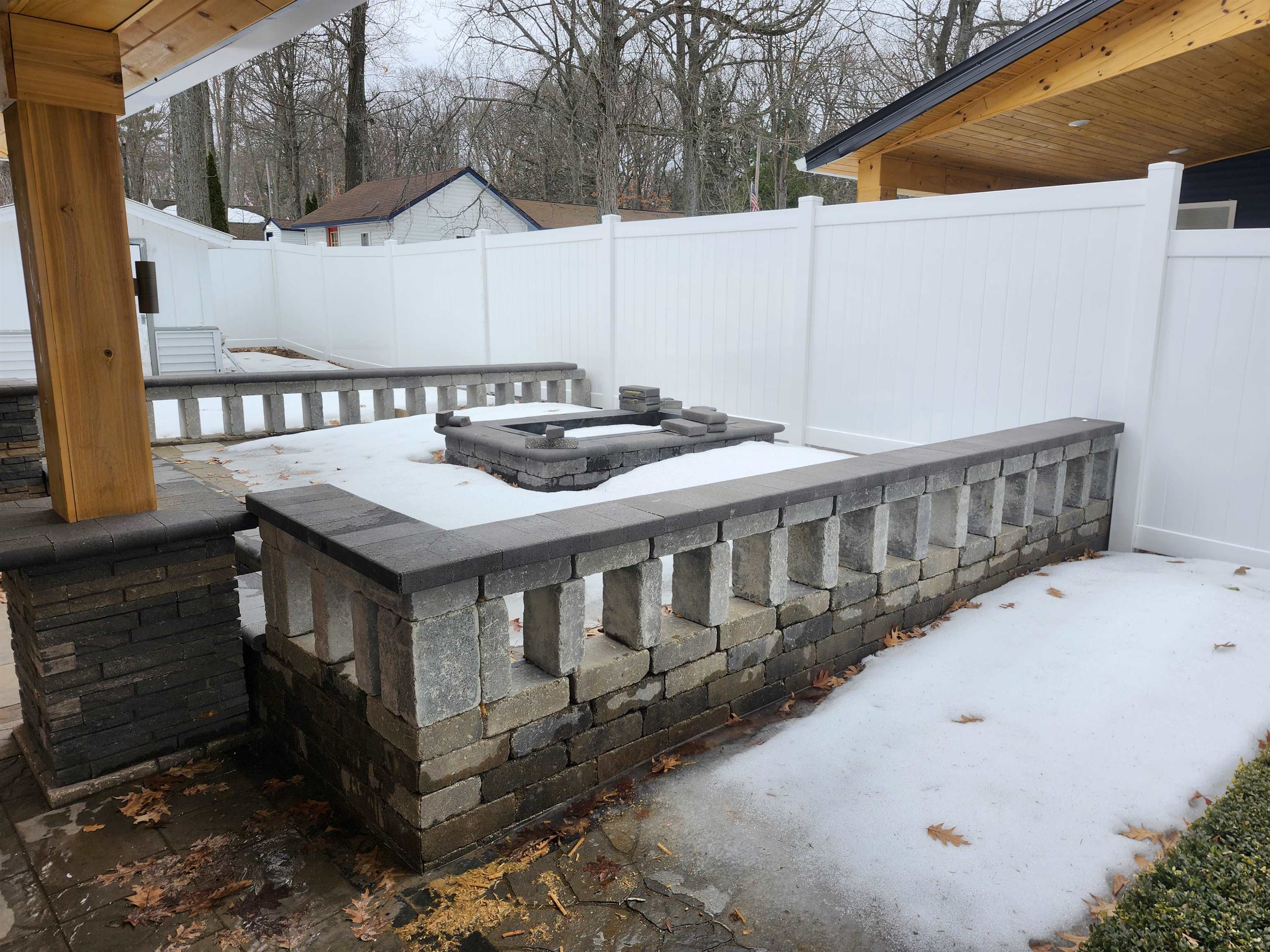 206 Joliet Avenue, Houghton Lake, MI, 48629