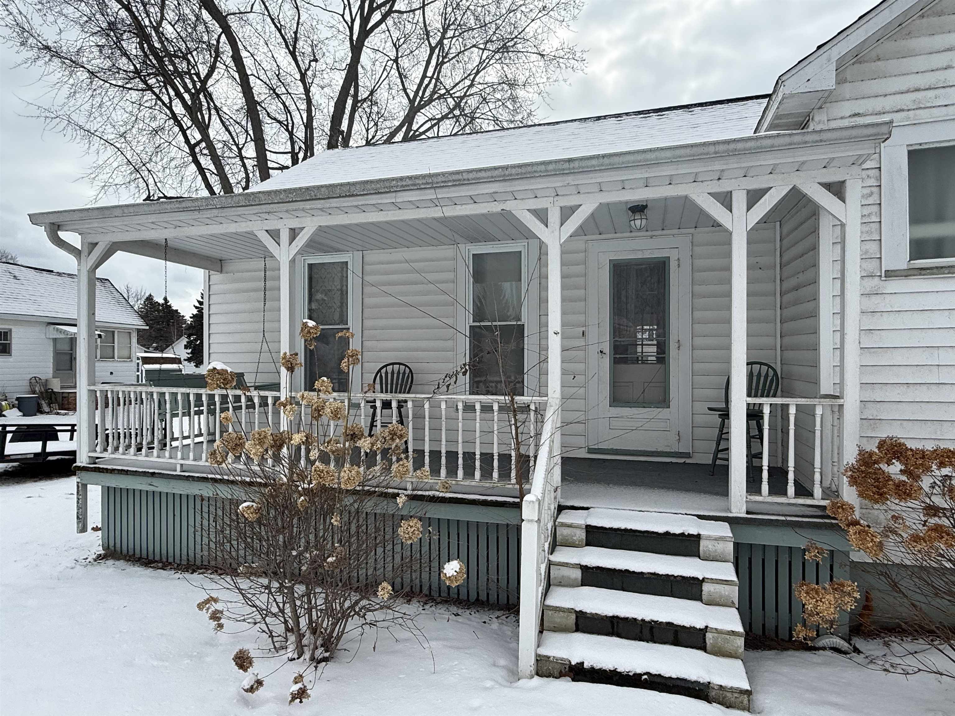 220 Alice Street photo 2