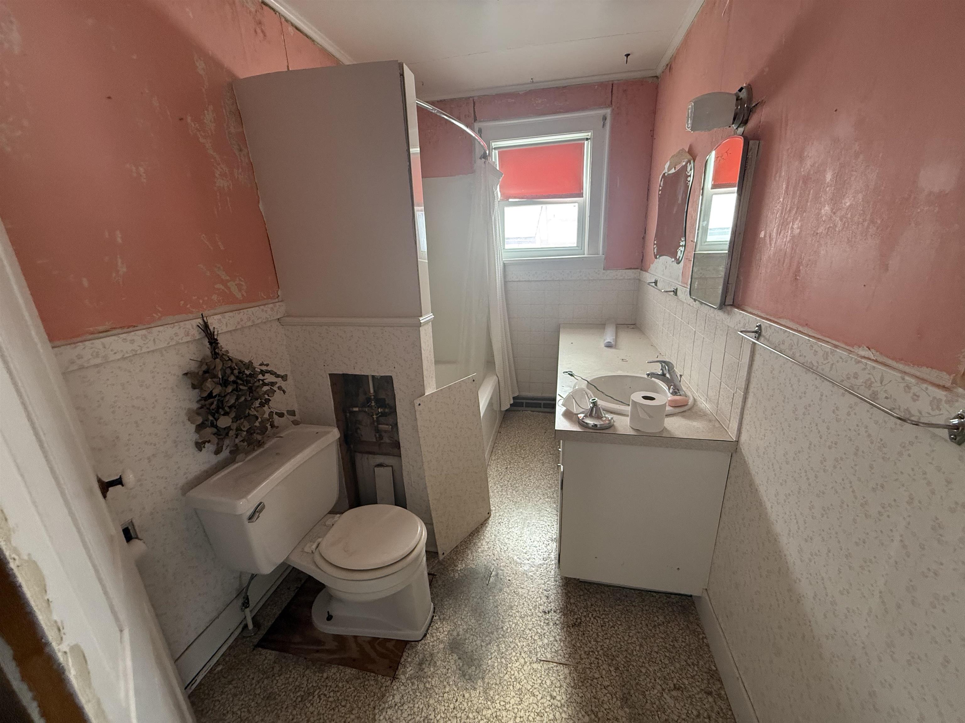 220 Alice Street photo 13