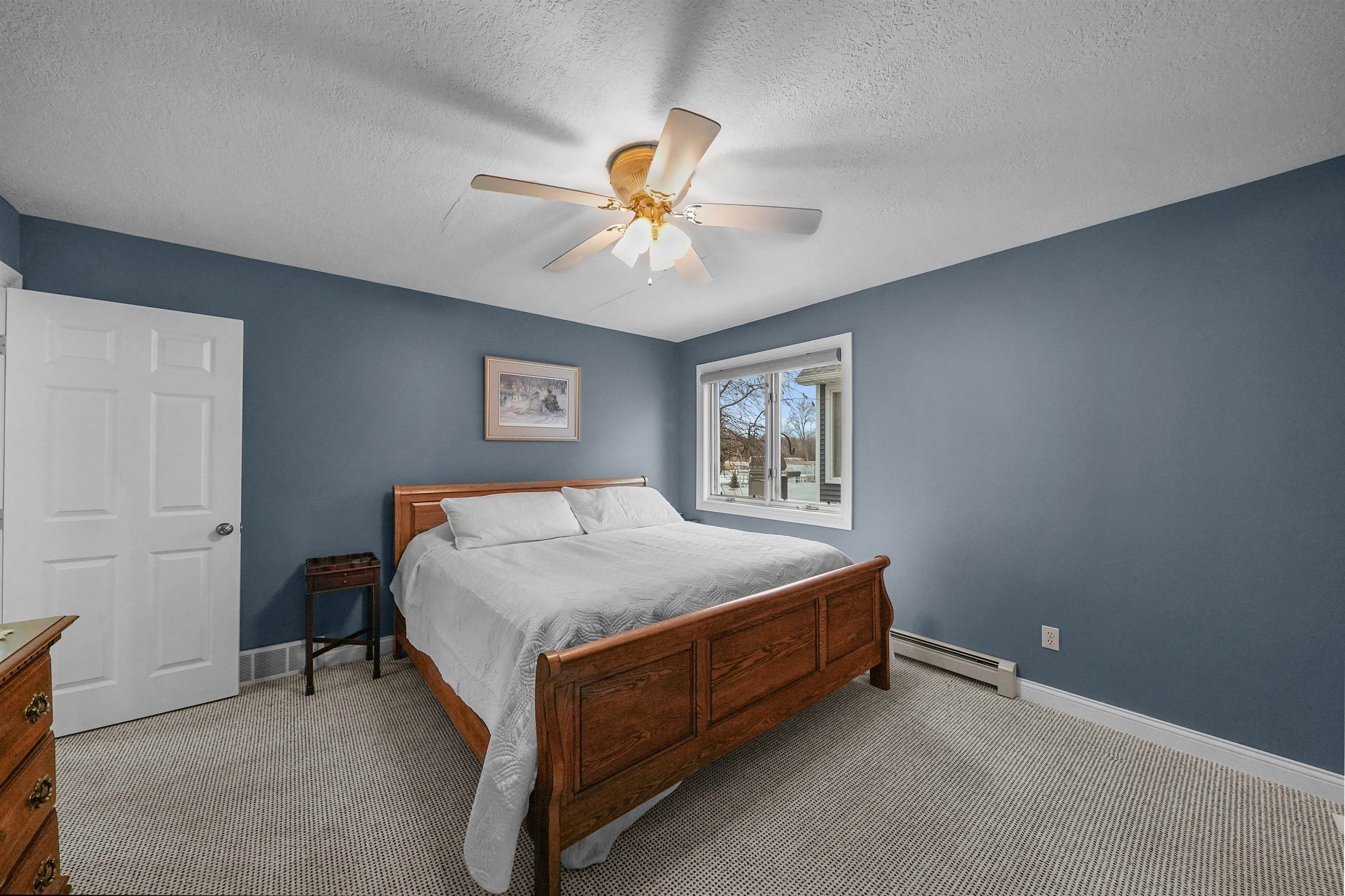 4690 Birchcrest Drive photo 35